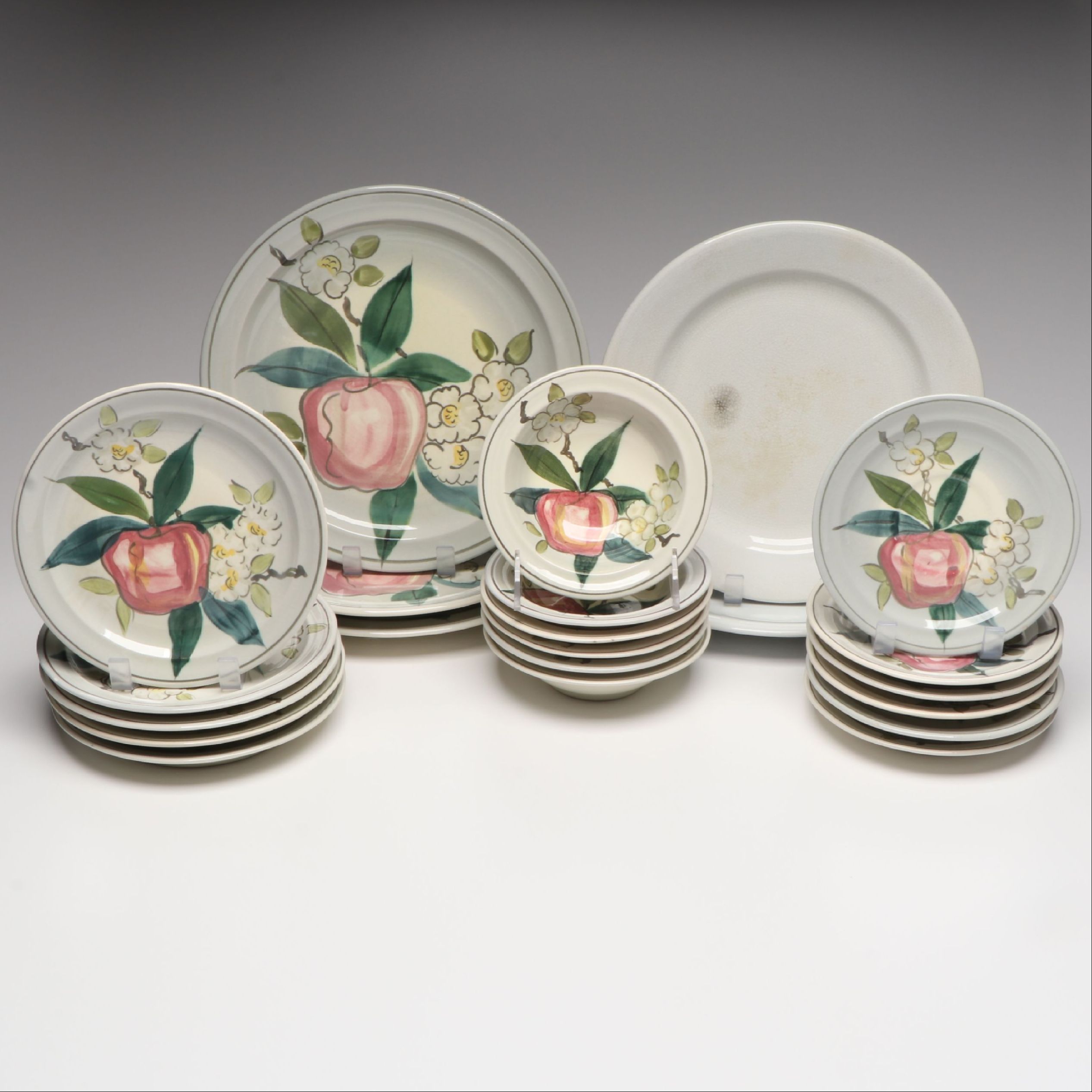 Red Wing Pottery Hand-Painted Dinnerware