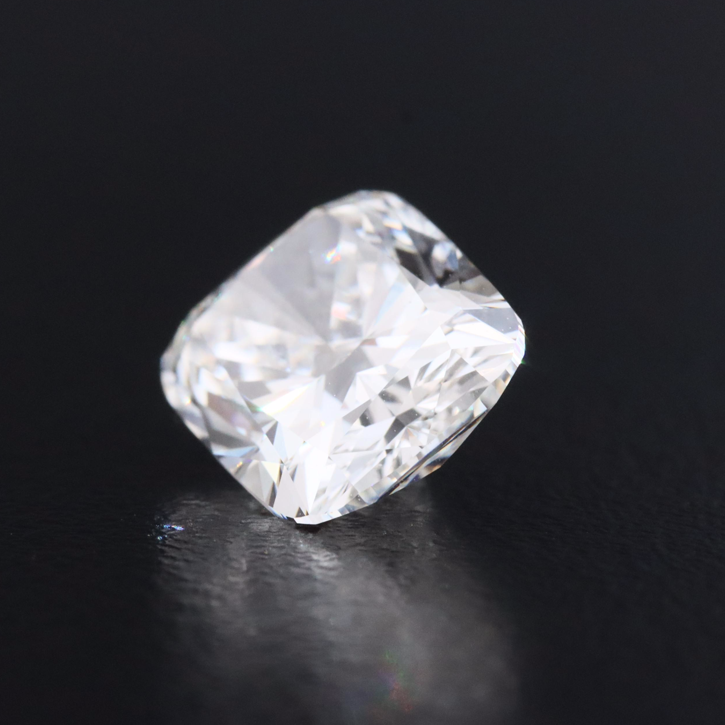Loose 3.99 CT Lab Grown Diamond with IGI Report