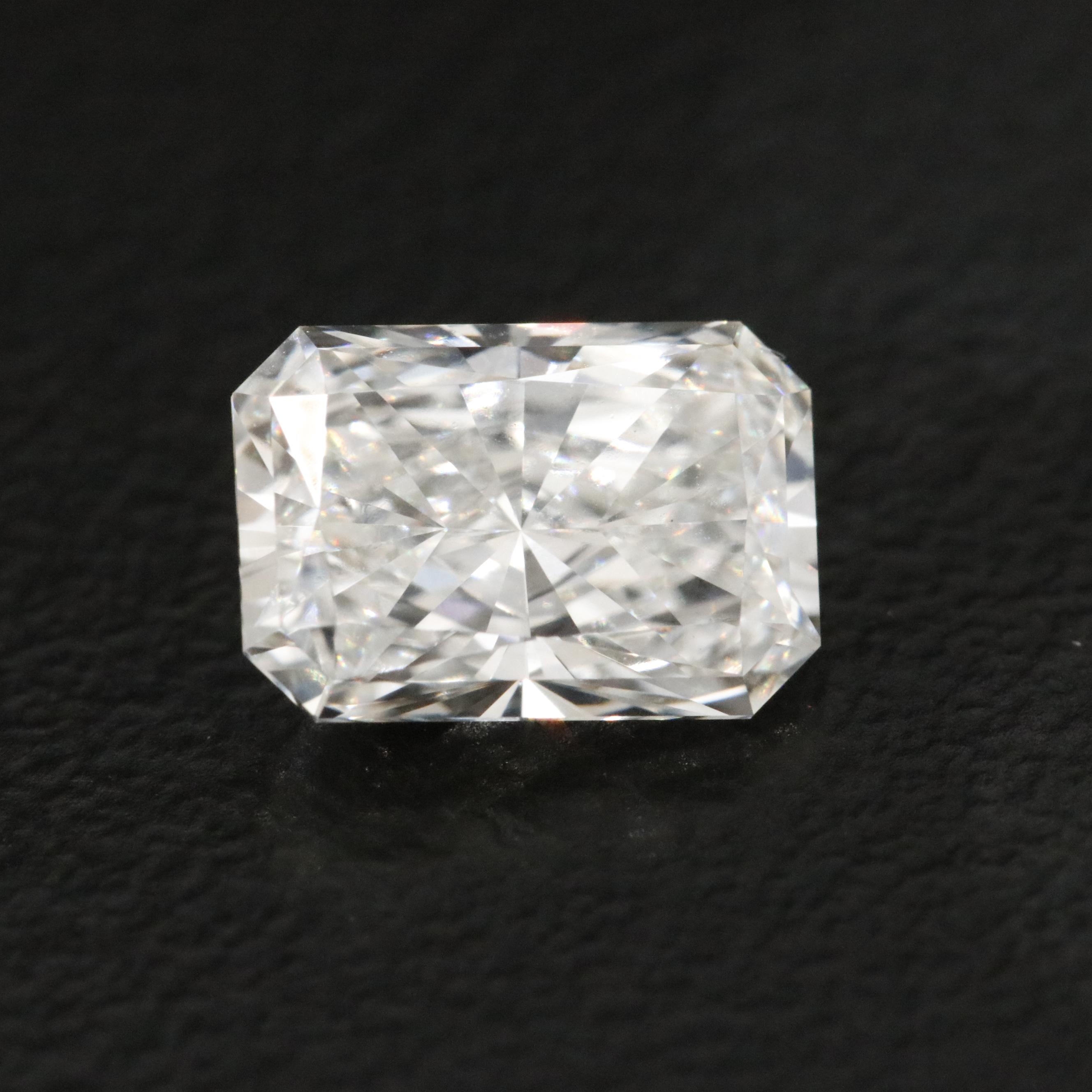 Loose 1.30 CT Lab Grown Diamond with IGI Report
