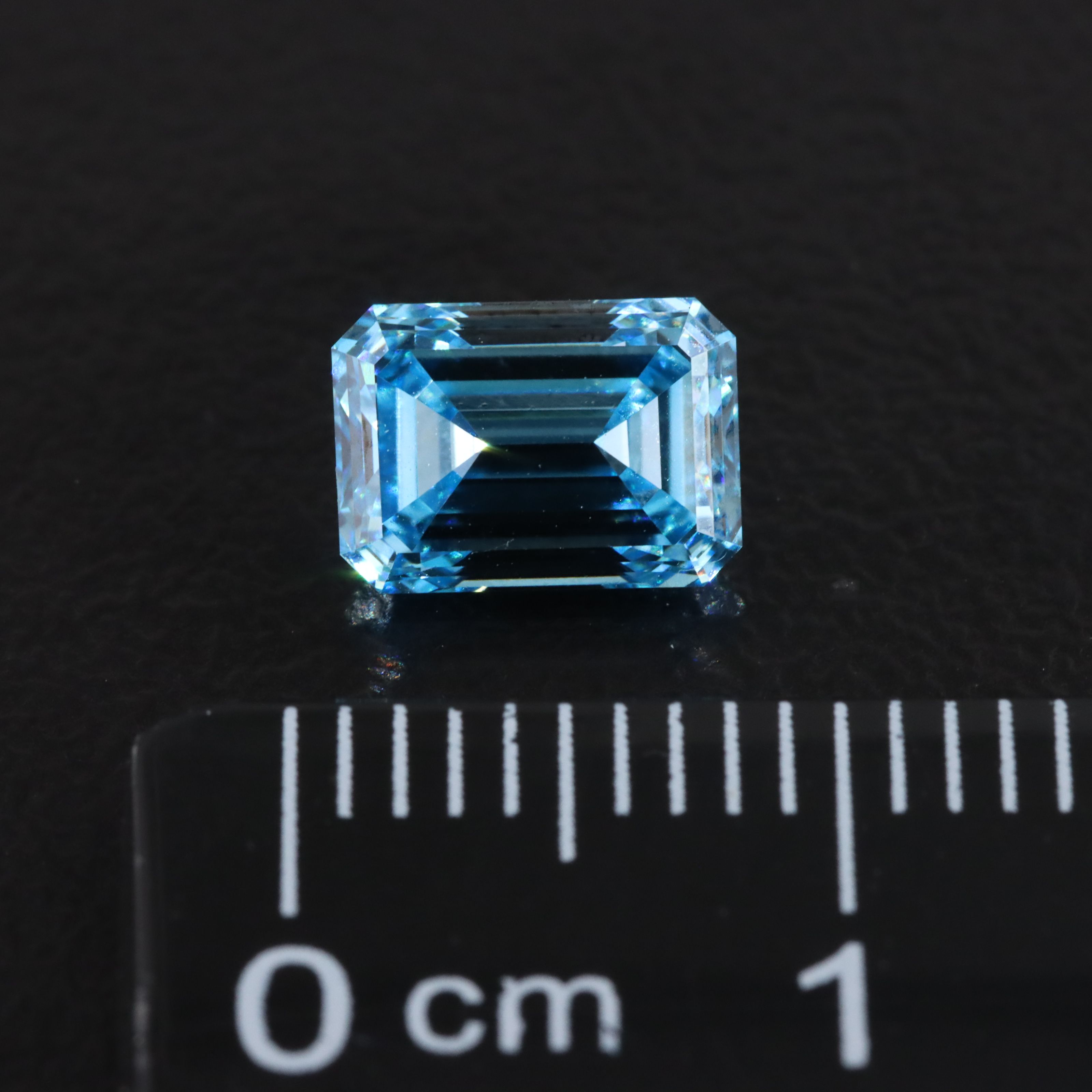 Loose 1.55 CT Lab Grown Fancy Diamond with IGI Report