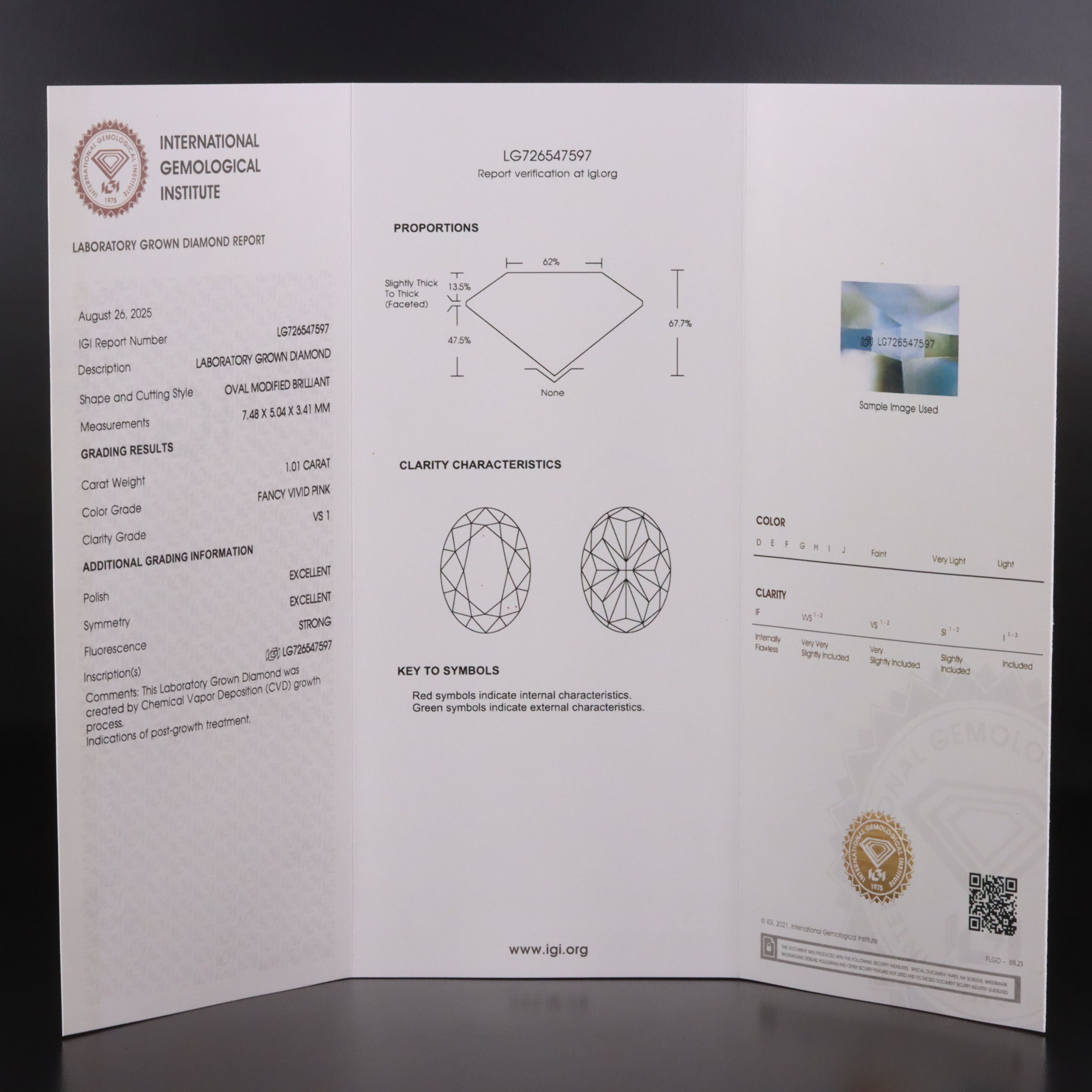 Loose 1.01 CT Lab Grown Fancy Diamond with IGI Report