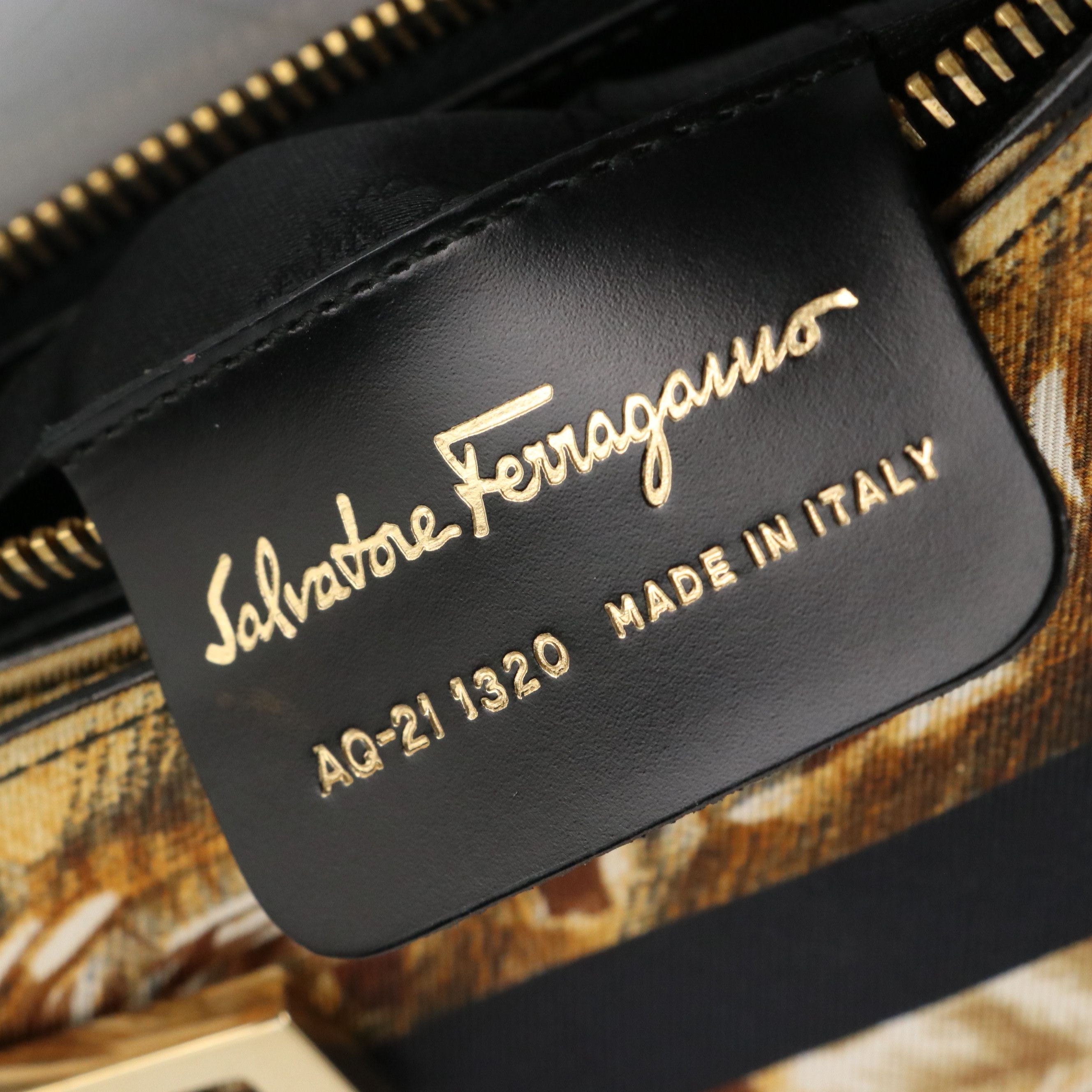 Salvatore Ferragamo Shoulder Bag in Jungle Print Canvas and Glazed Leather