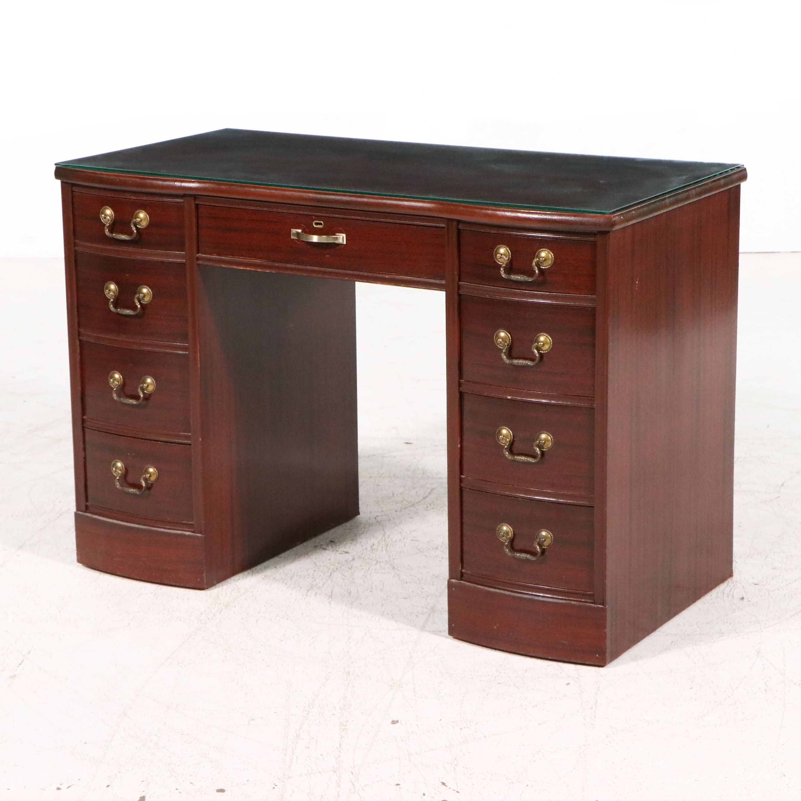 George III Style Mahogany Kneehole Desk, Mid to Late 20th Century