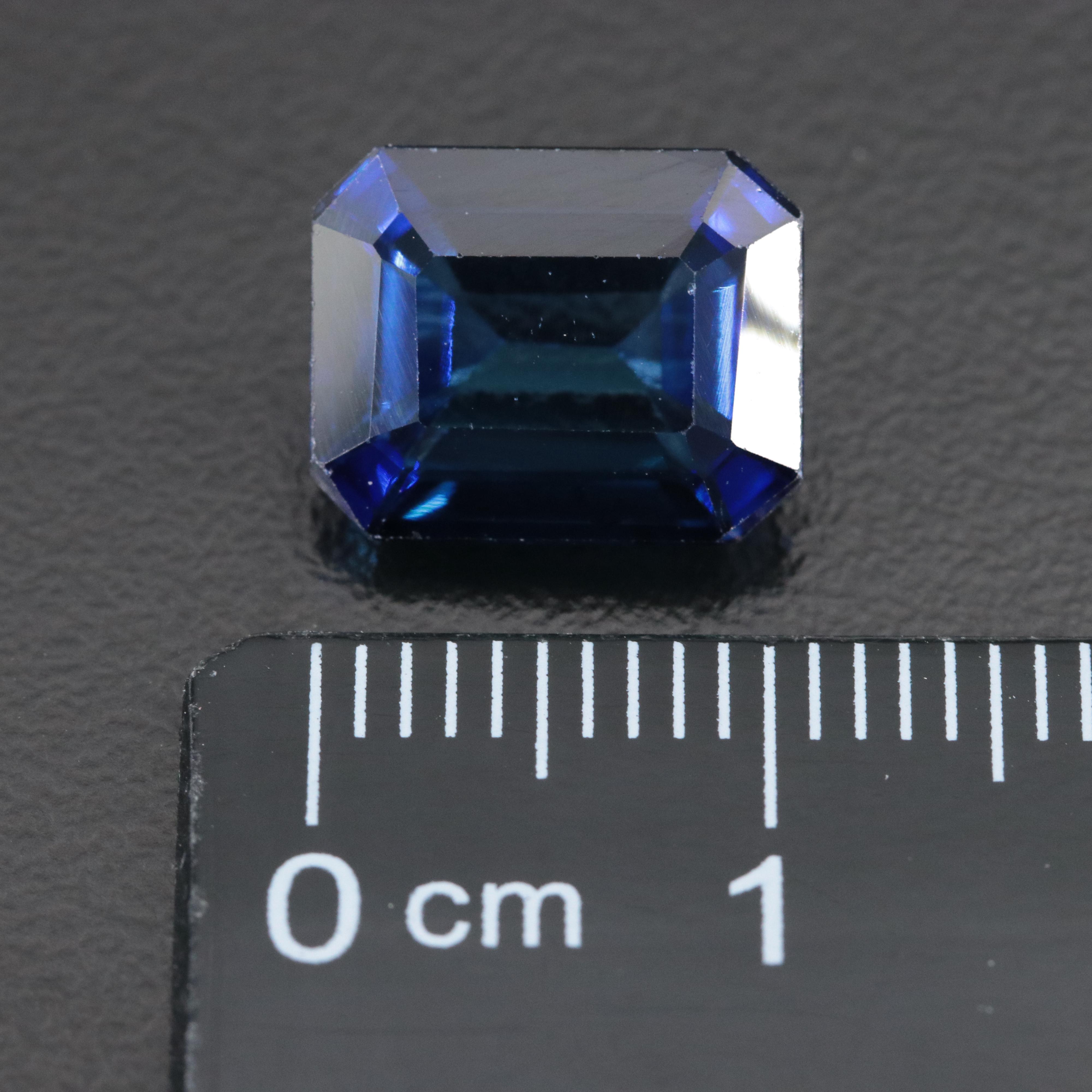 Loose 5.50 CT Lab Grown Sapphir