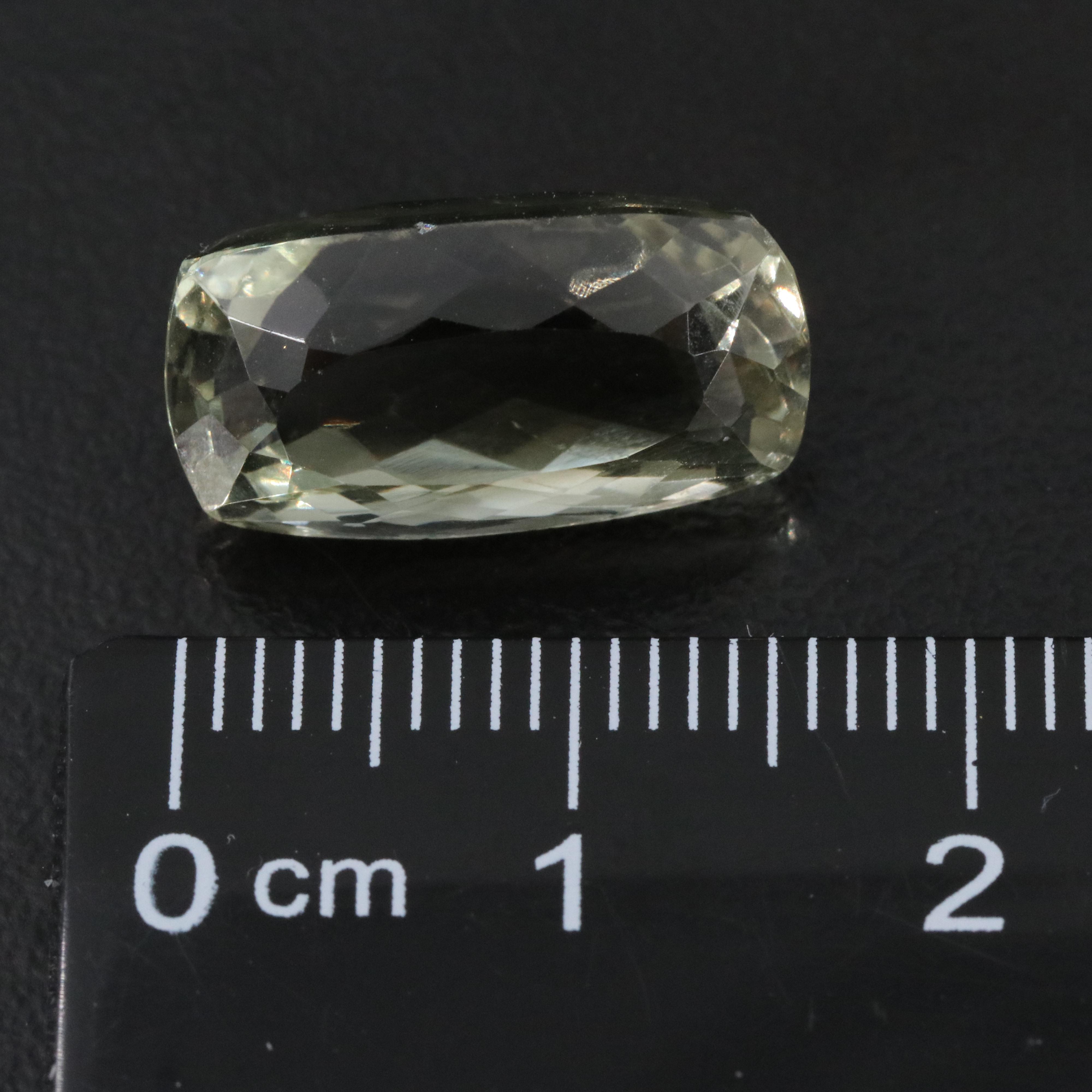 Loose 8.98 CT Prasiolite