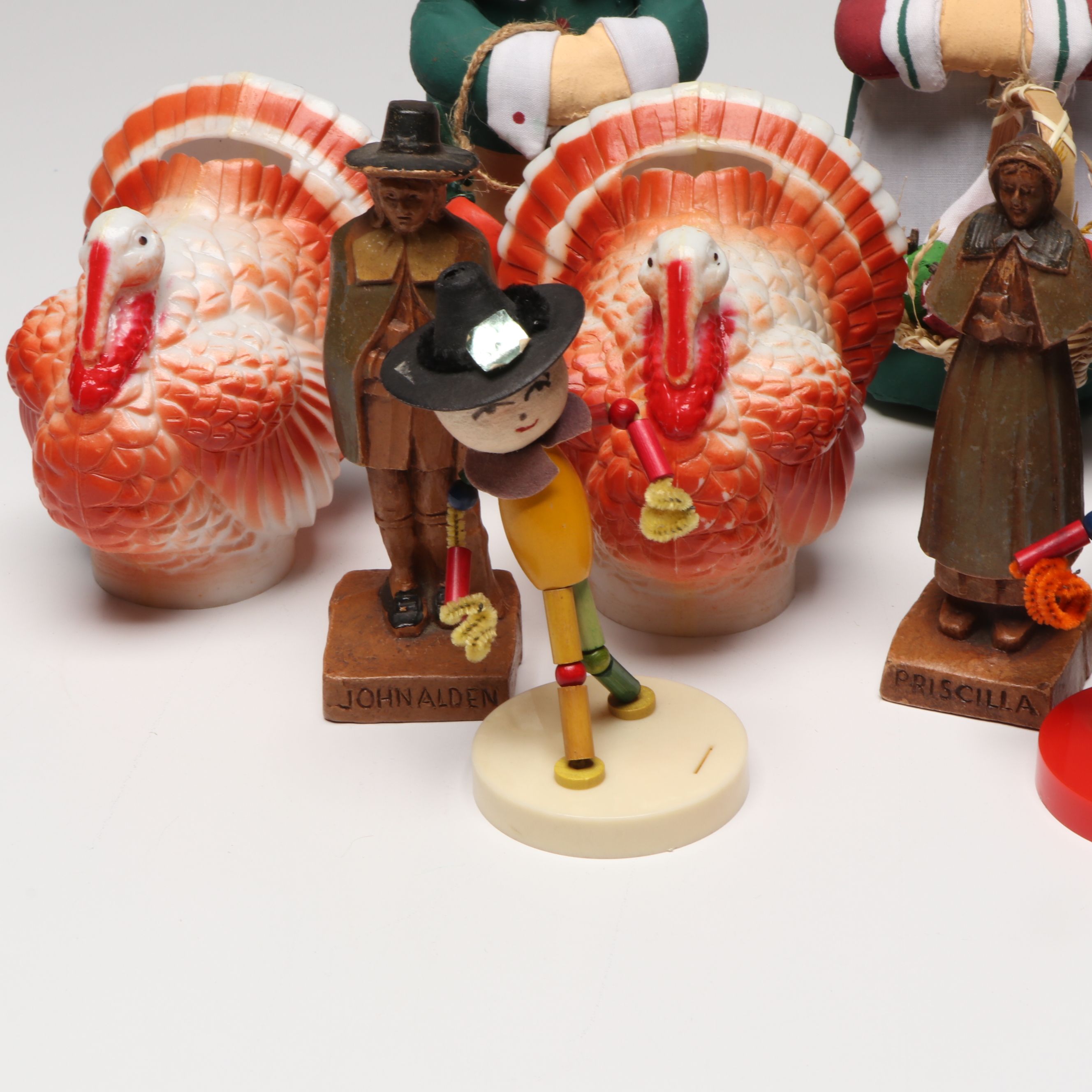 Midwest Pilgrim Ornaments and More Thanksgiving Decorations