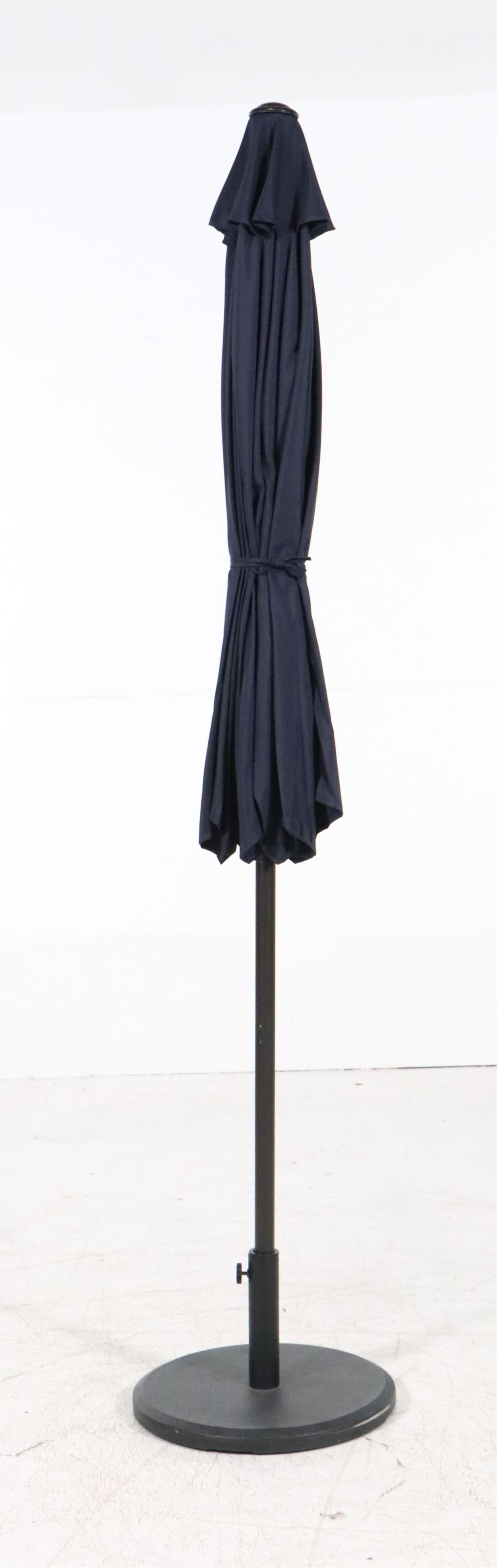 Wikiwiki 9 Ft. Market Umbrella