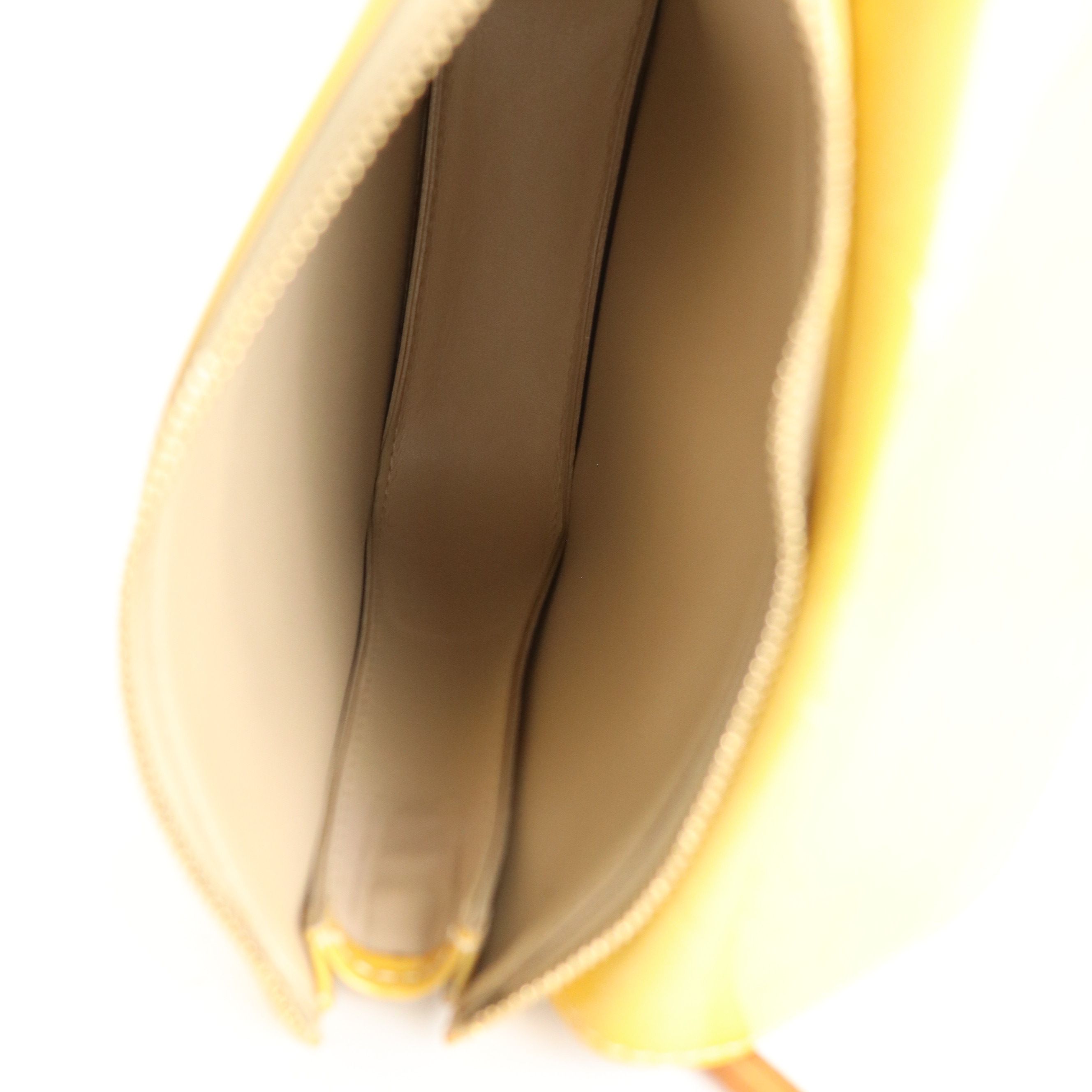 Louis Vuitton Mott Shoulder Bag in Yellow Monogram Vernis and Leather