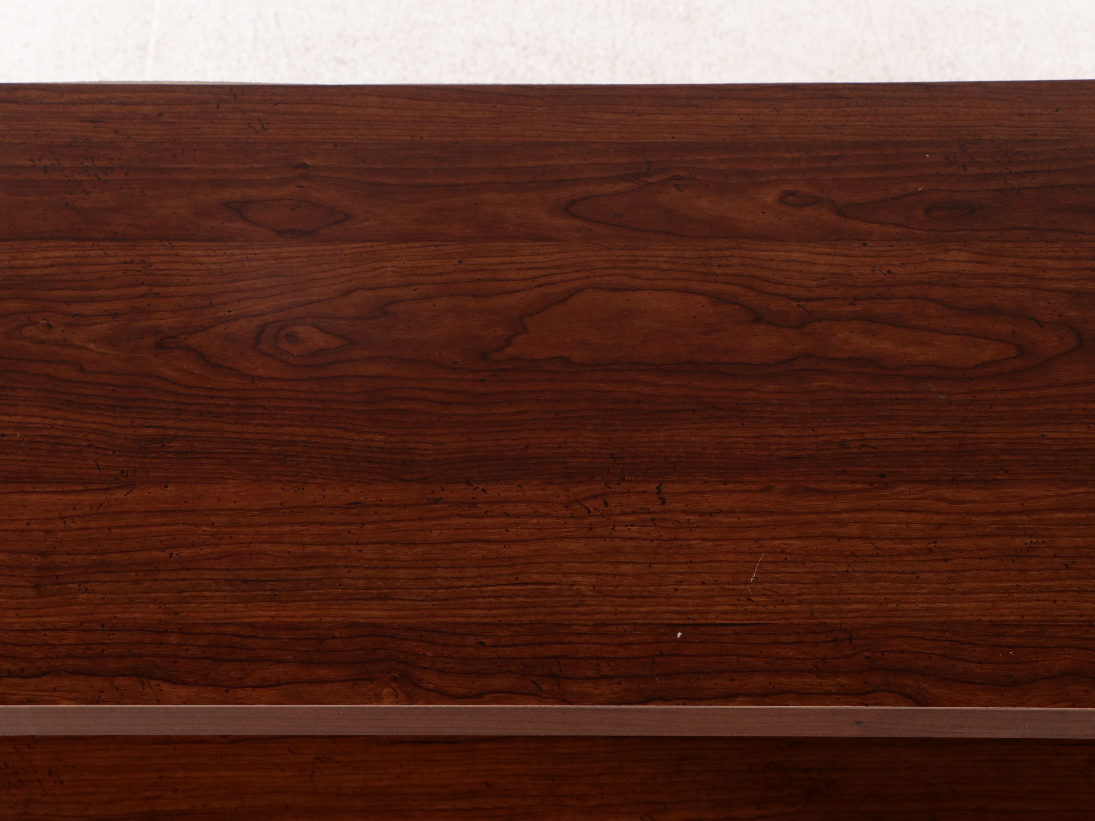 Classical Style Walnut Finish Freestanding Bookcase