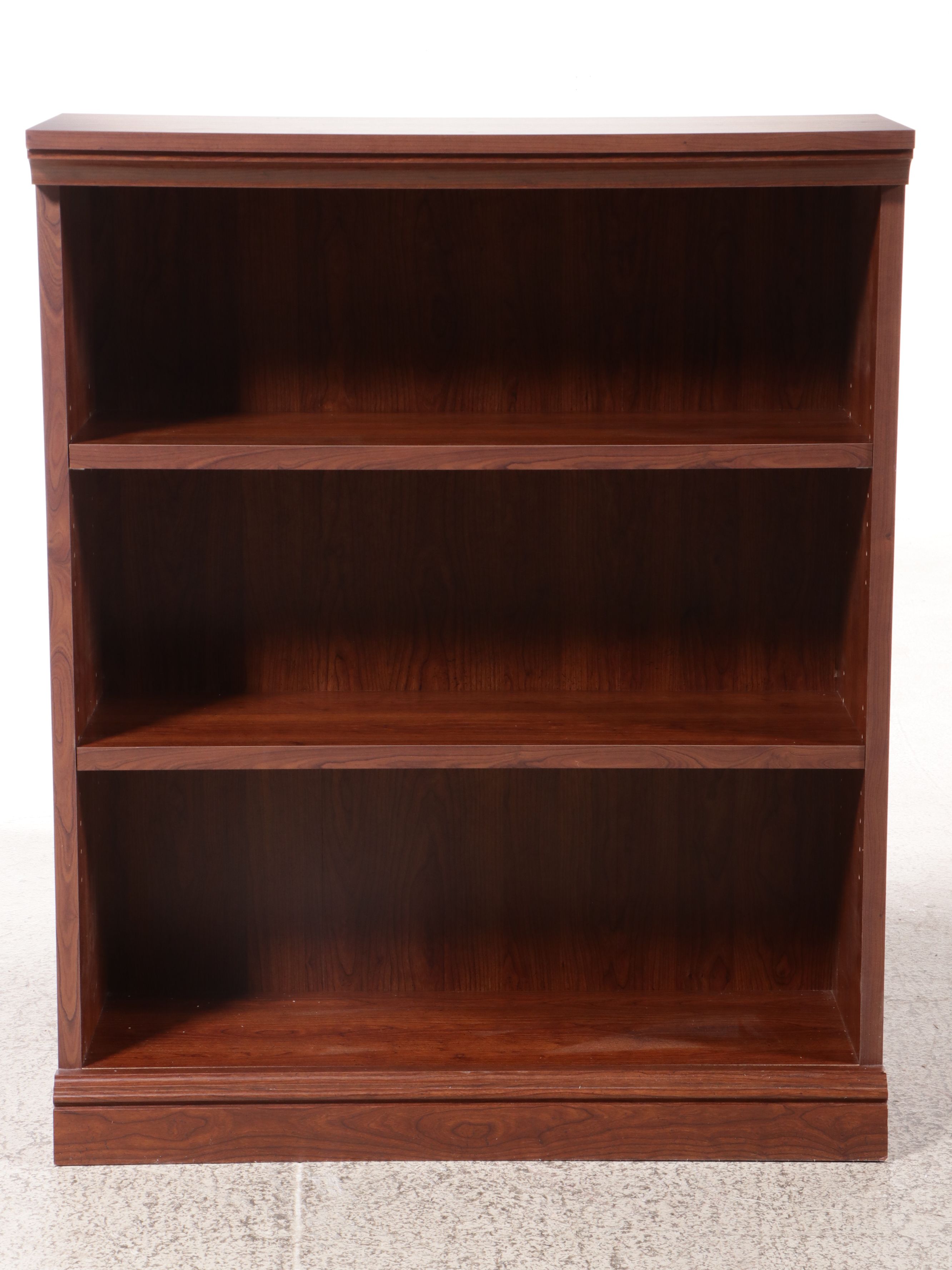 Classical Style Walnut Finish Freestanding Bookcase