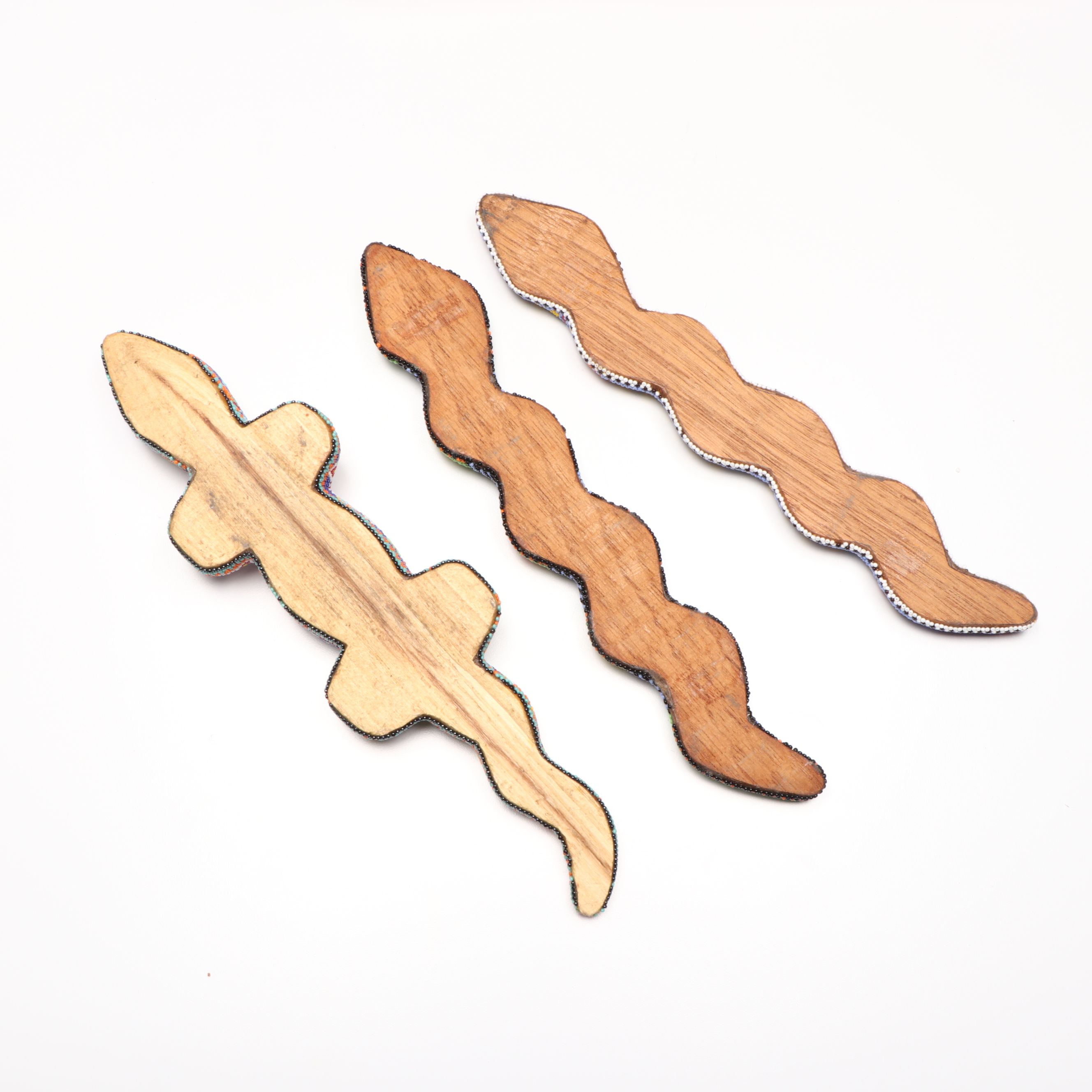 Beaded Wooden Lizard and Snakes, Swedish Beaded Leather Bags, and More Décor