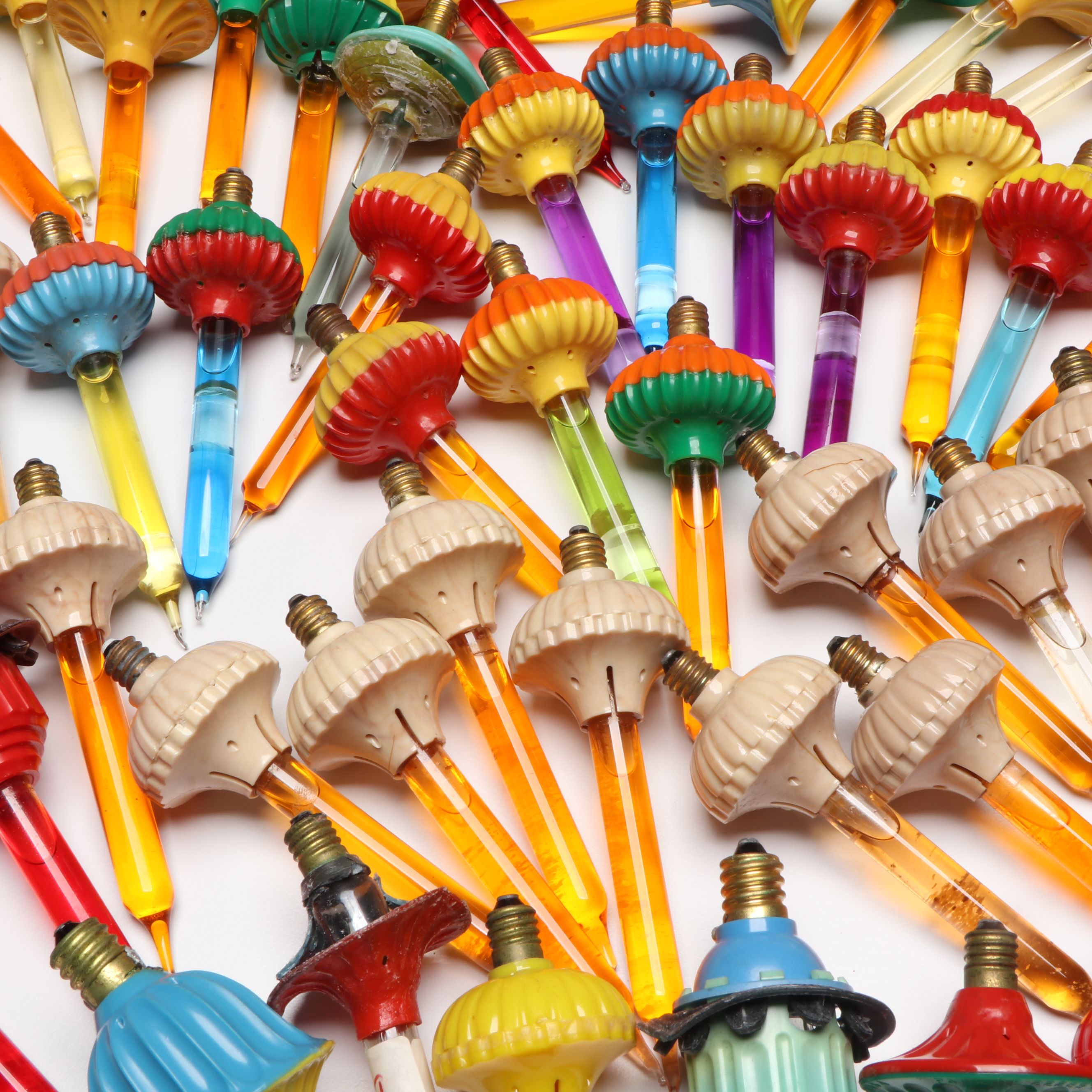 Noma Bubble-Lite String Lights with Replacement Bulbs