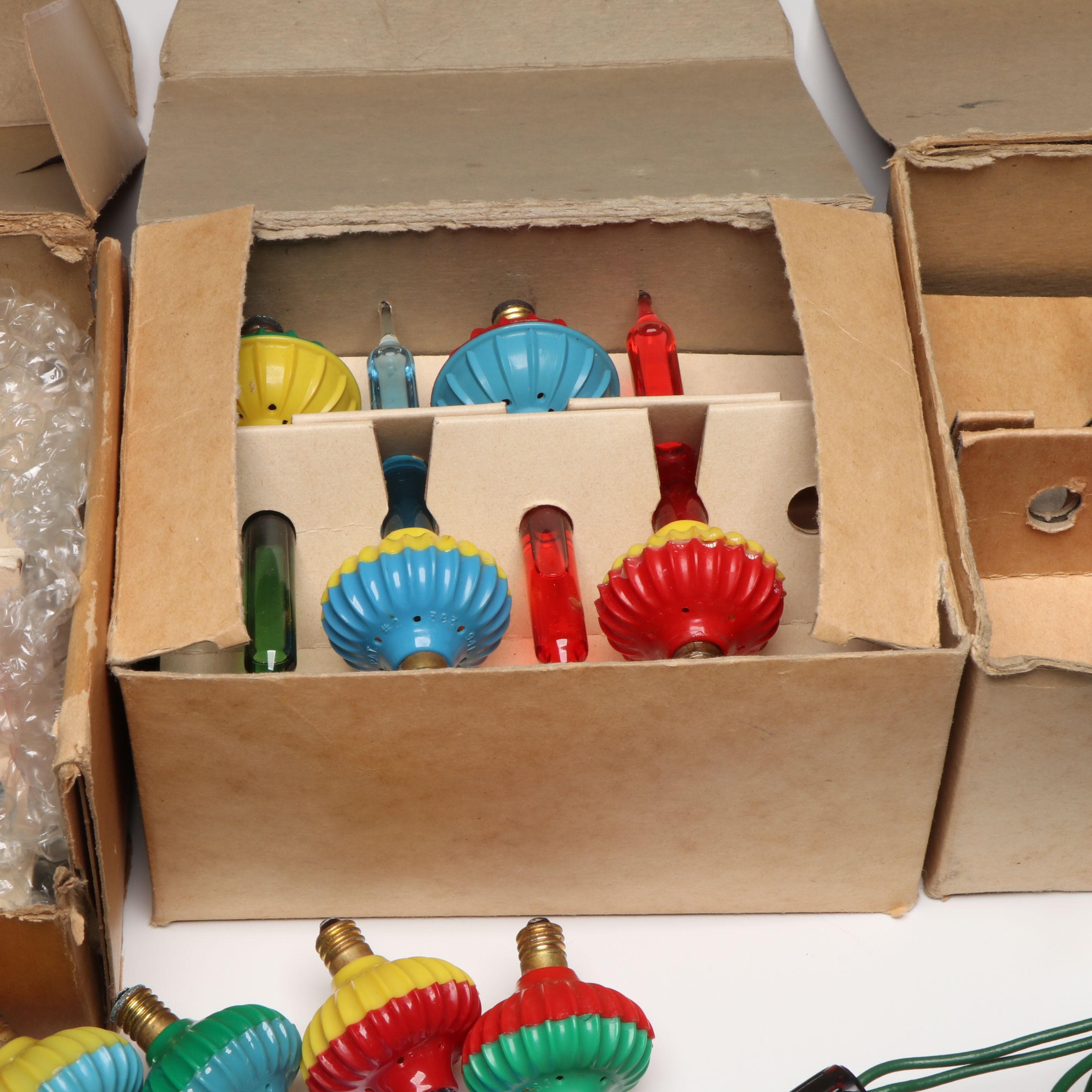 Noma Bubble-Lite String Lights with Replacement Bulbs