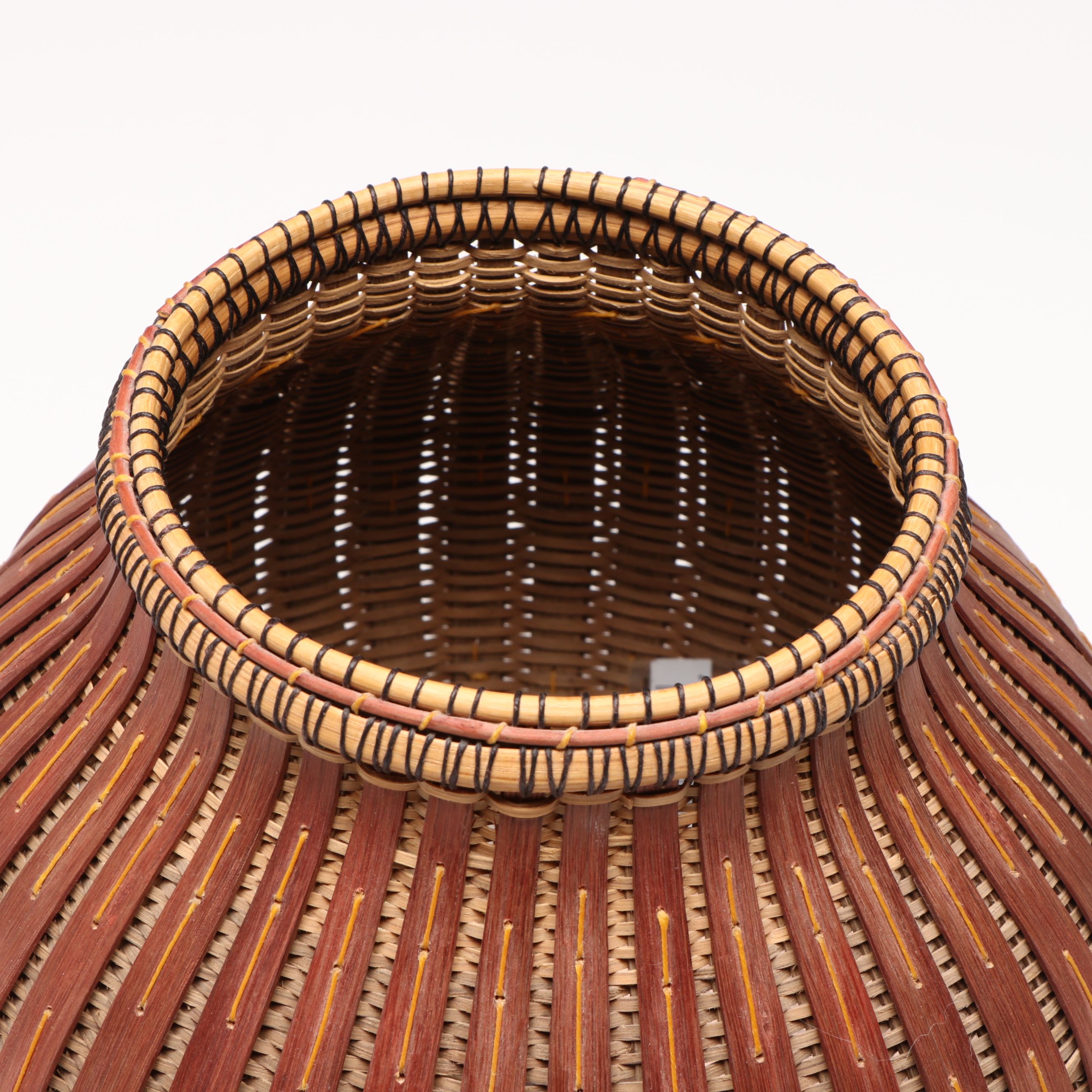 Leon & Sharon Niehues Handmade Woven Wood and Wicker Basket