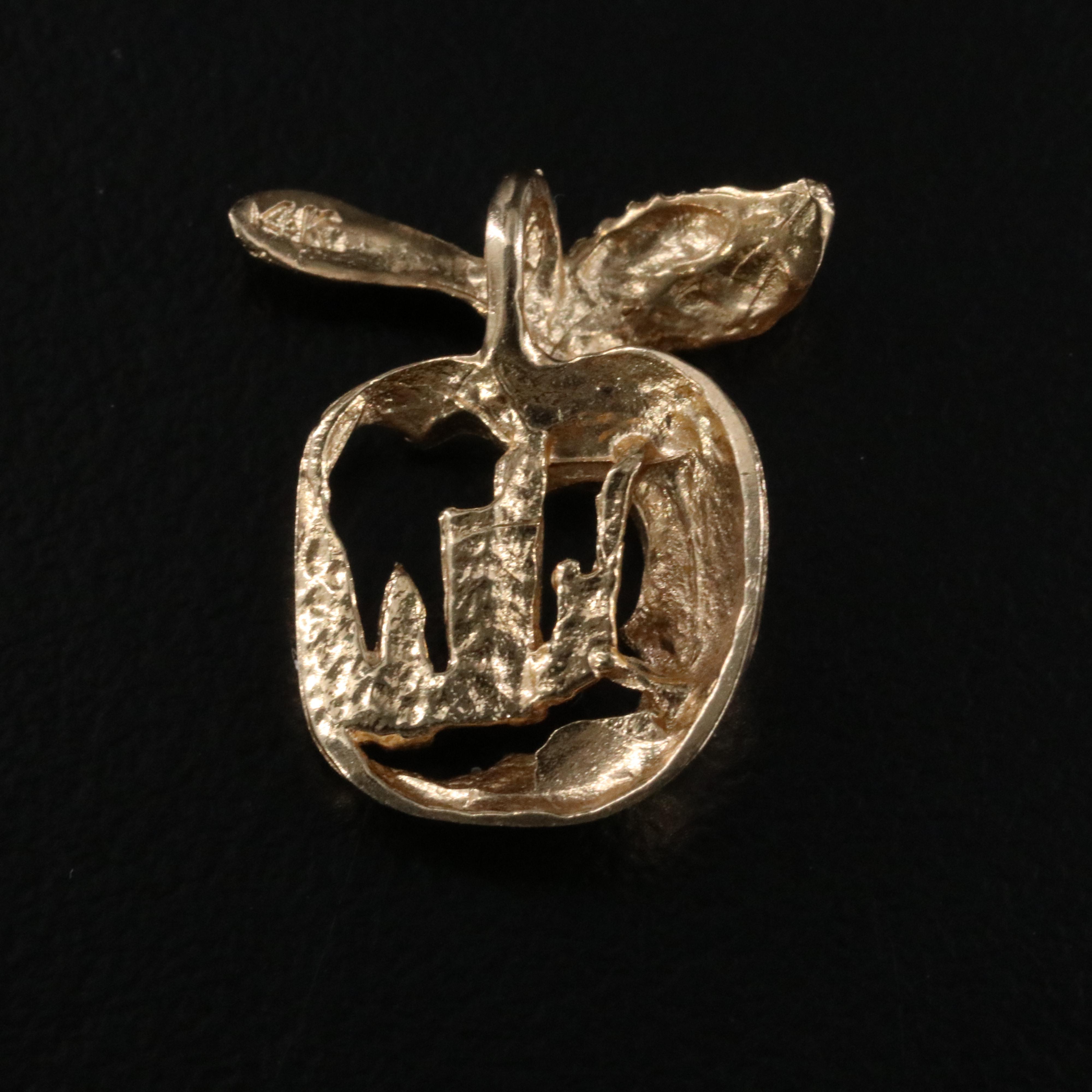 14K NYC Apple Skyline Pendant