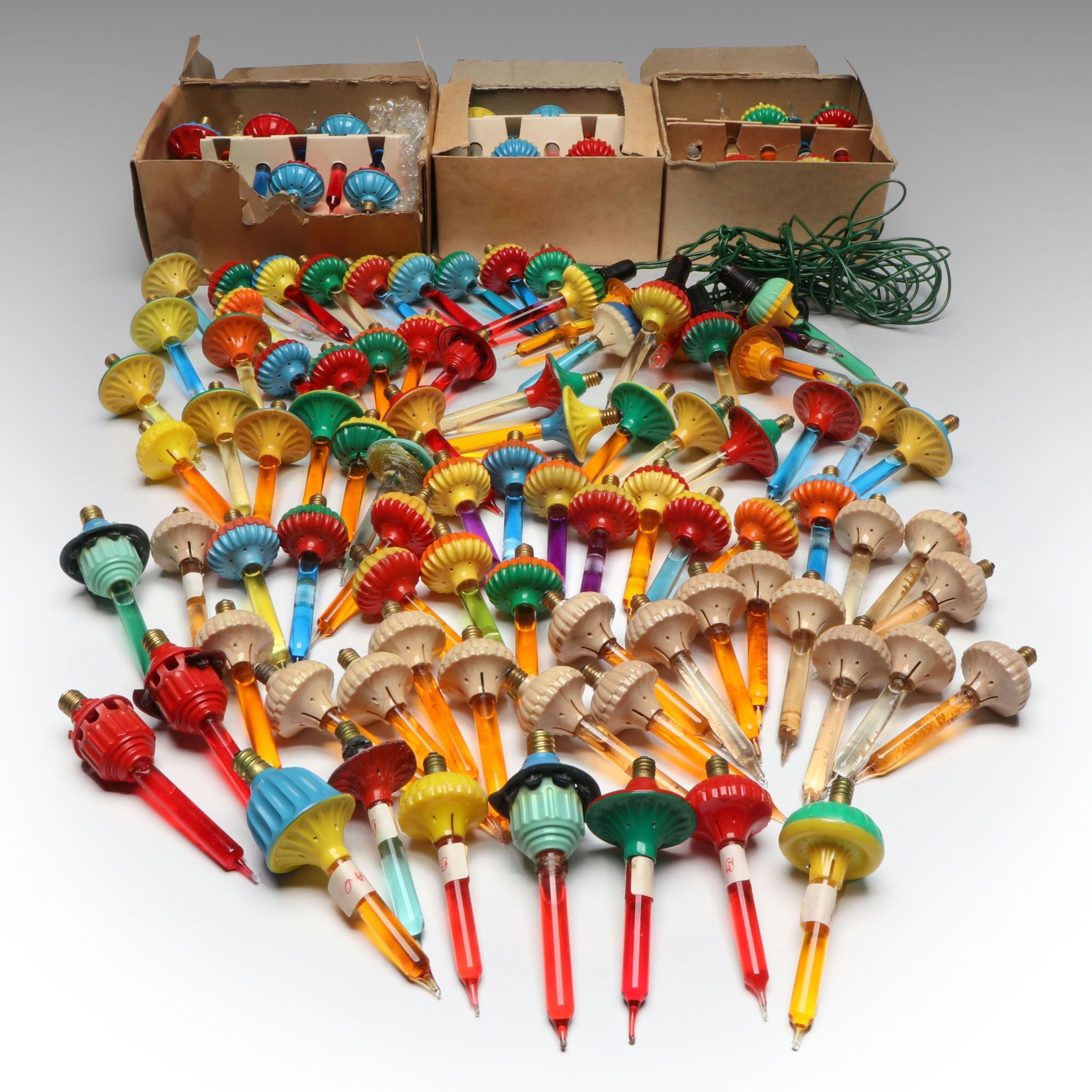 Noma Bubble-Lite String Lights with Replacement Bulbs