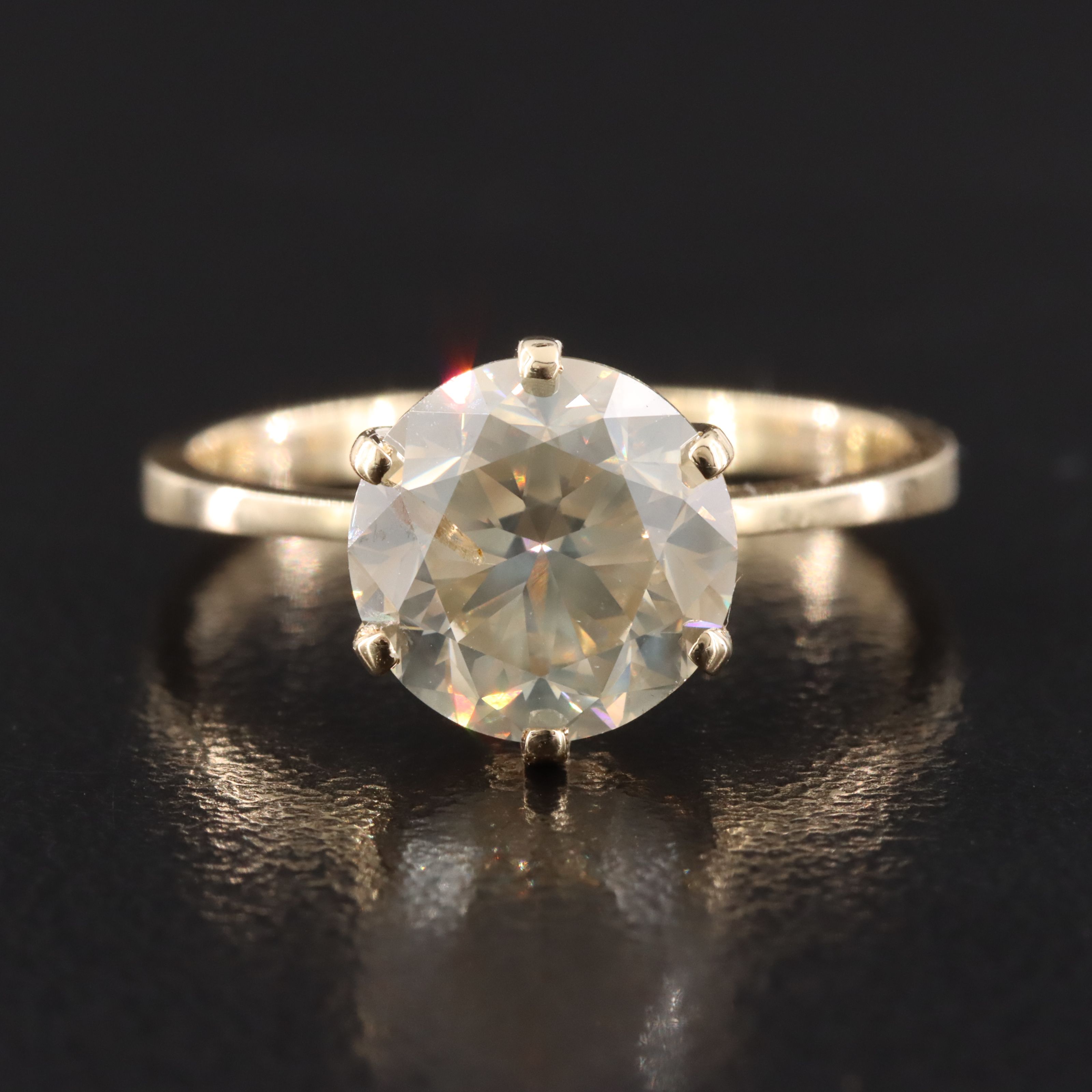 14K 2.52 CT Fancy Diamond Solitaire Ring with IGI Report