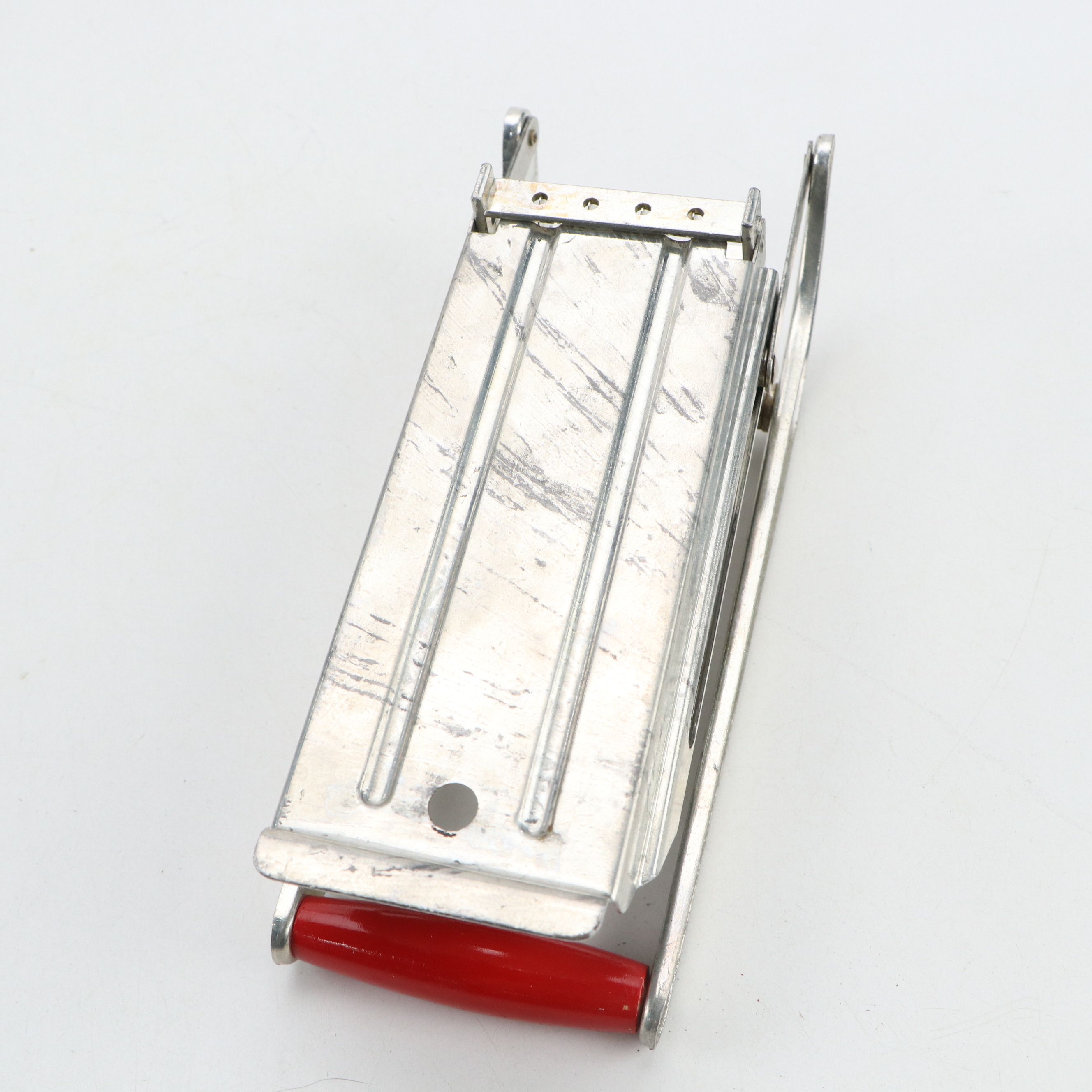 Lindavap Williamsburg Food Warmer with Other Vintage Kitchen Gadgets