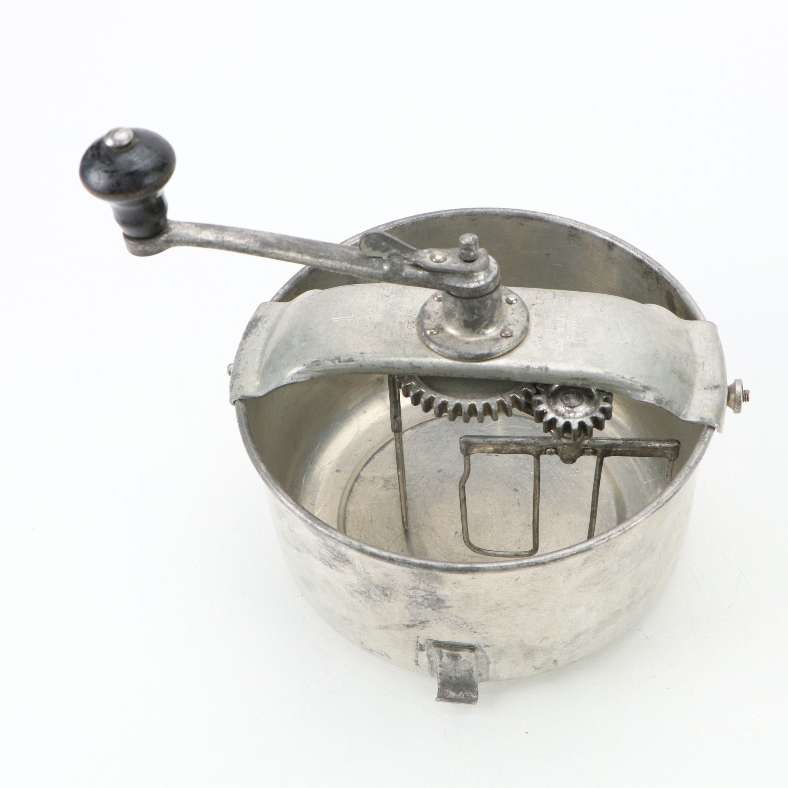 Lindavap Williamsburg Food Warmer with Other Vintage Kitchen Gadgets