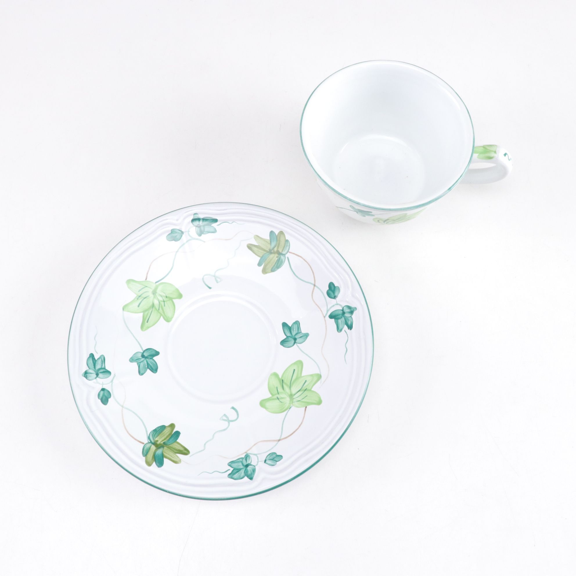 Herend Hand-Painted Leaf and Vine Dinnerware