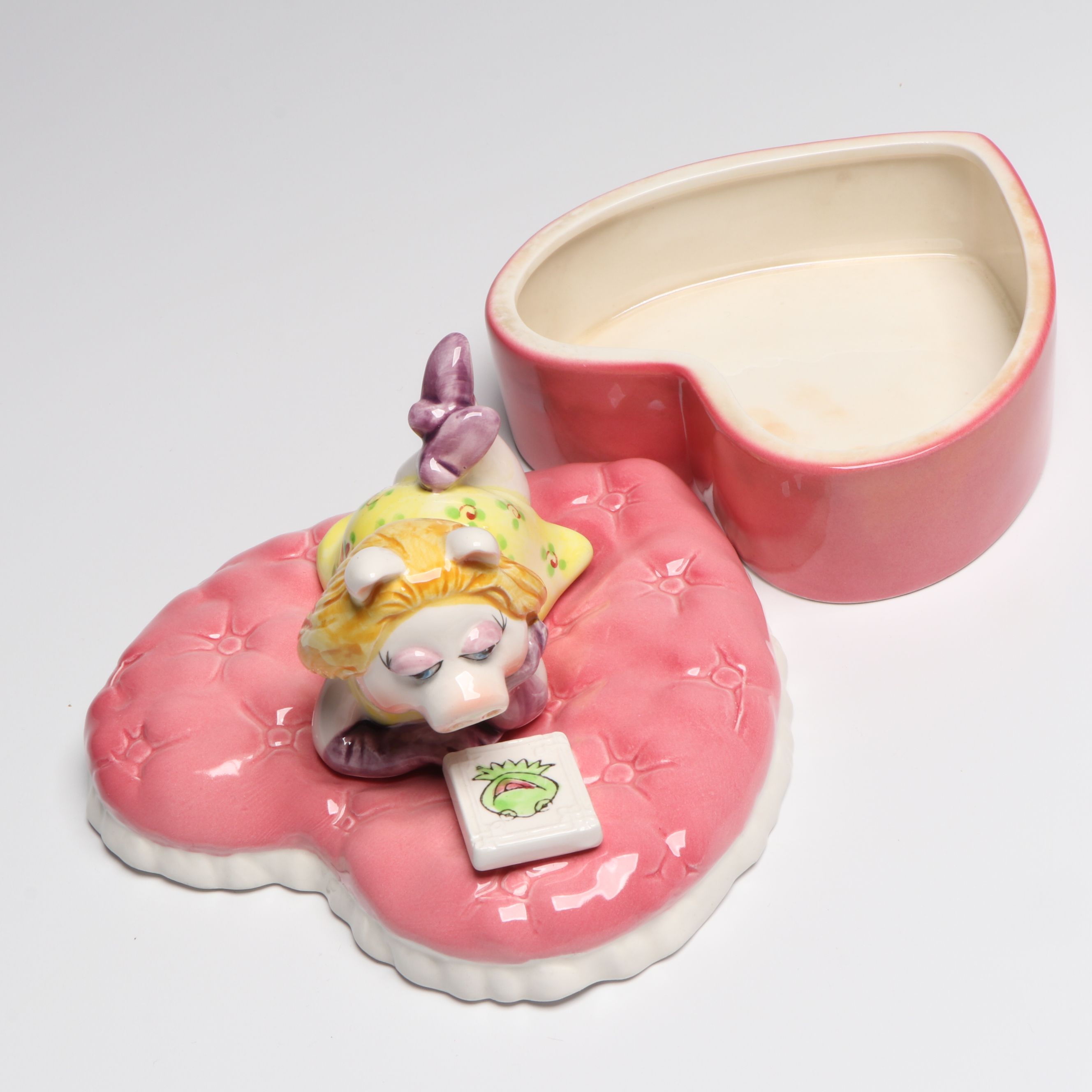Sigma Ceramic Miss Piggy with Other Heart-Shaped Boxes and Décor