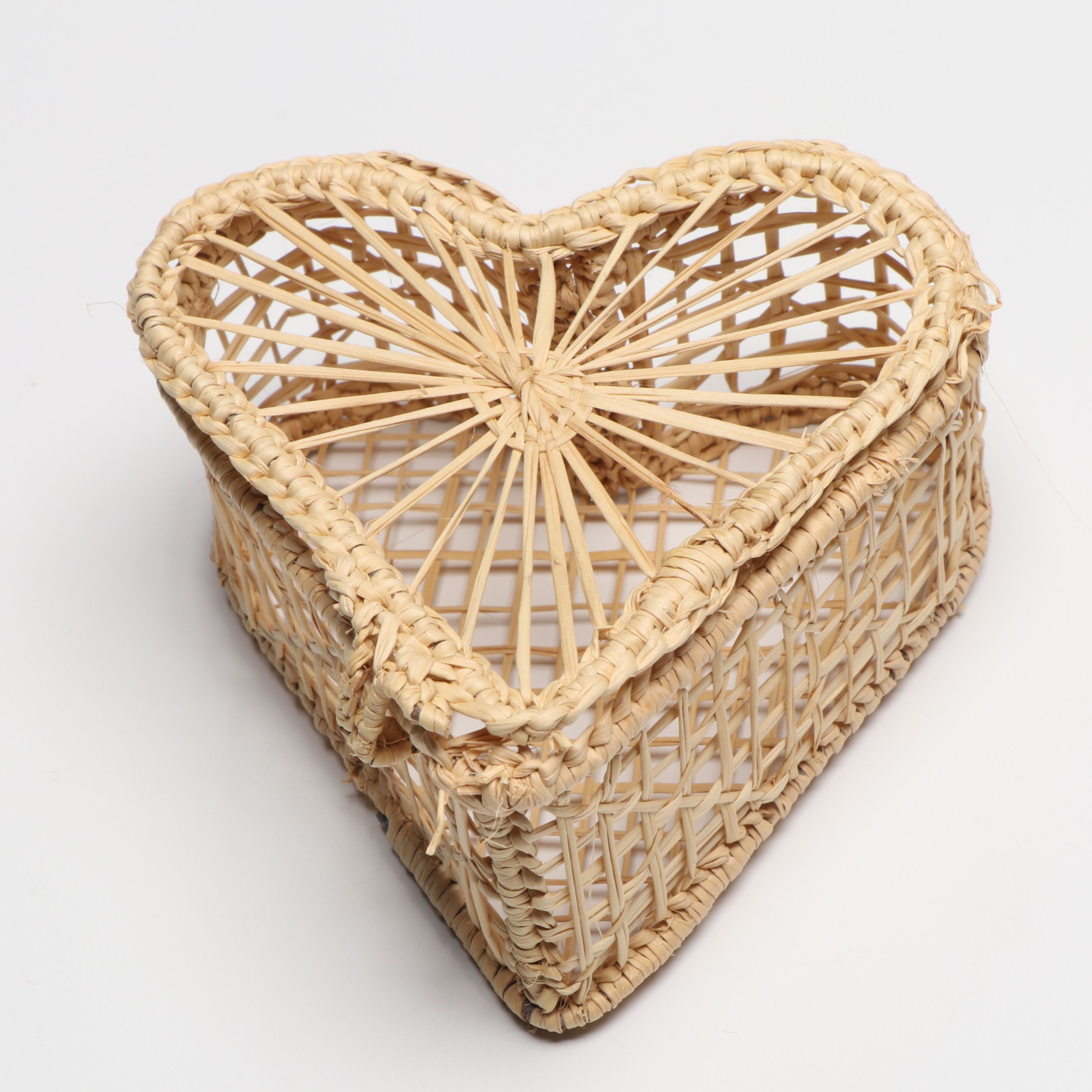 Sigma Ceramic Miss Piggy with Other Heart-Shaped Boxes and Décor