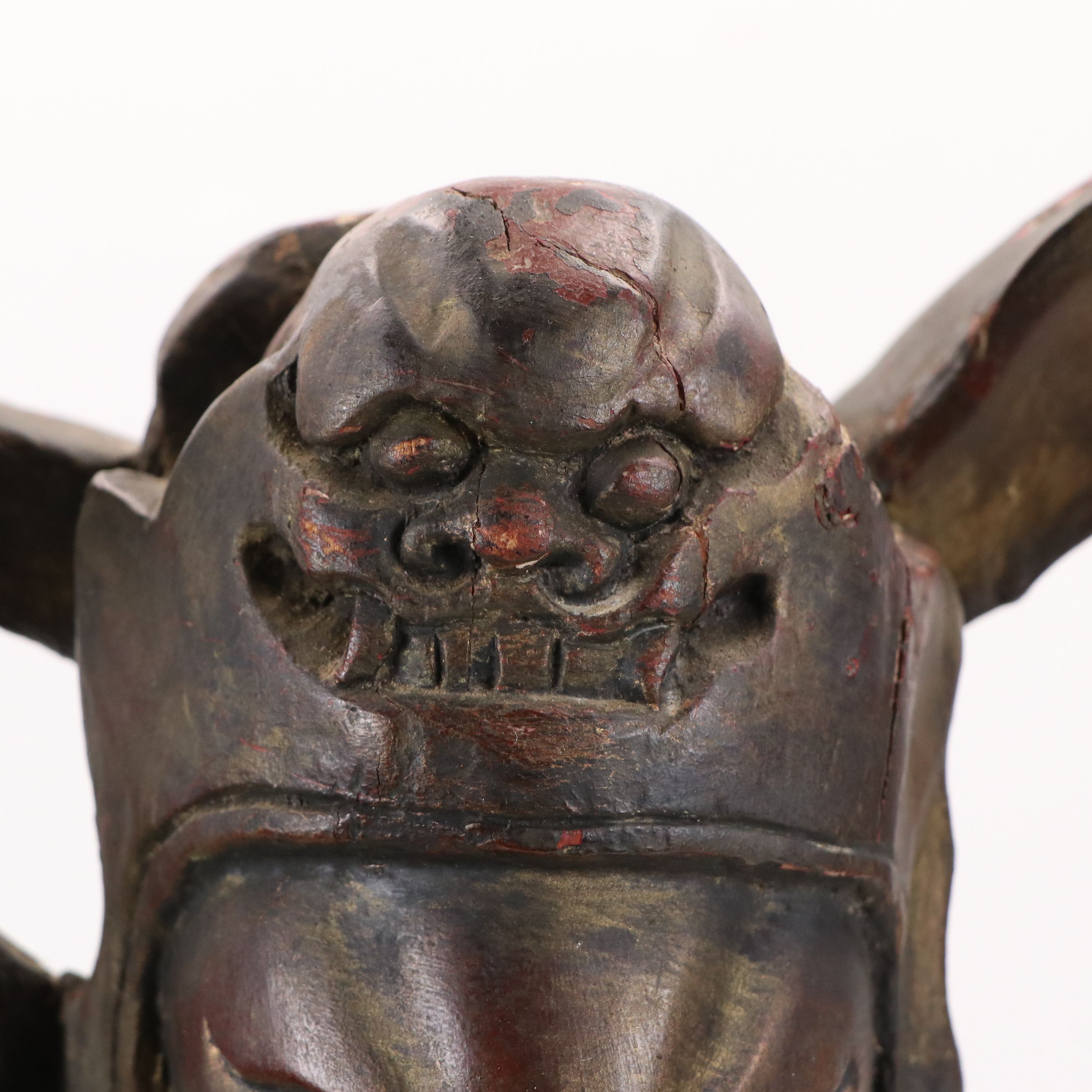 Carved Wooden Statue of Chinese Deity Guan Yu, Early/Mid-20th Century