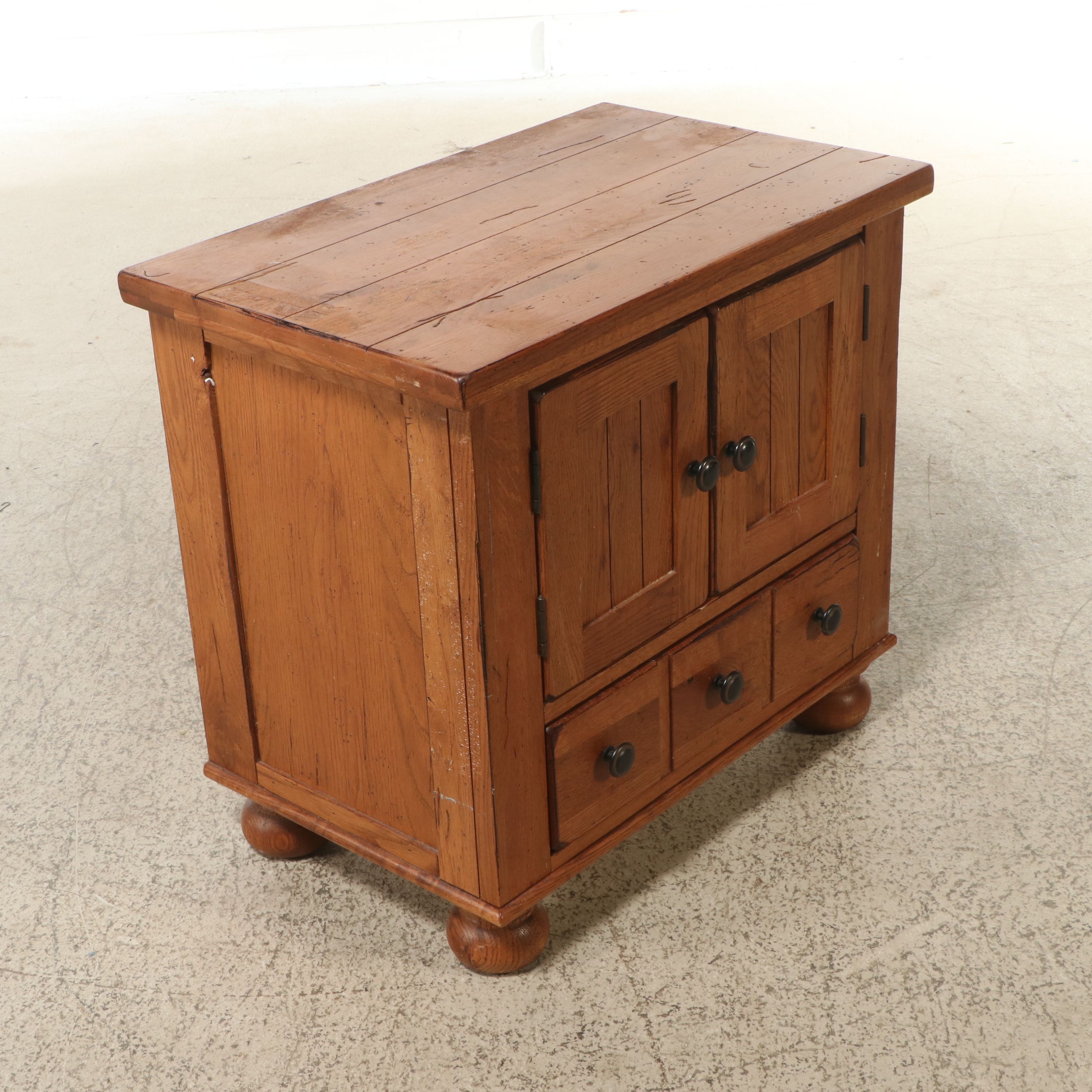 Broyhill Attic Heirlooms Wooden Side Cabinet