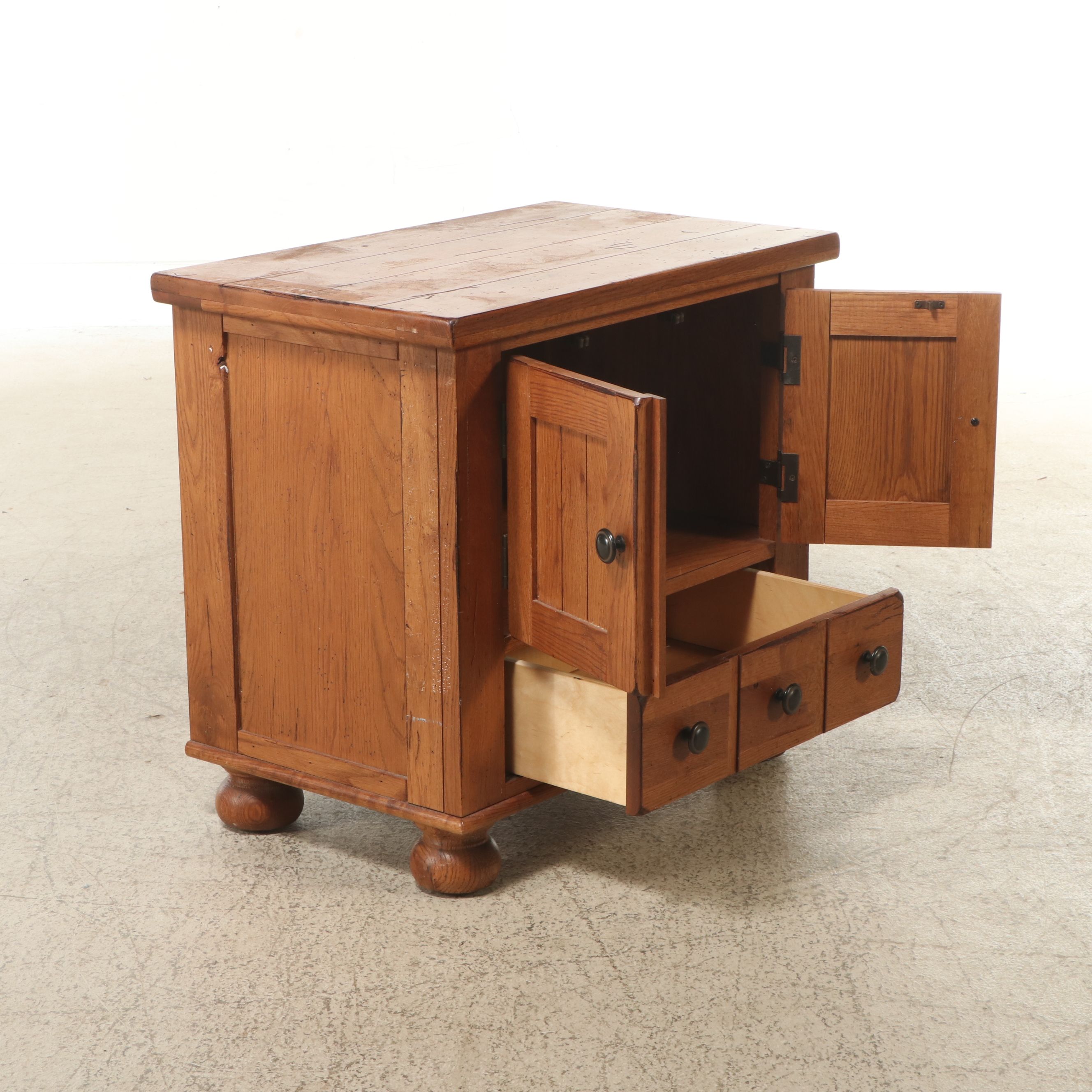 Broyhill Attic Heirlooms Wooden Side Cabinet