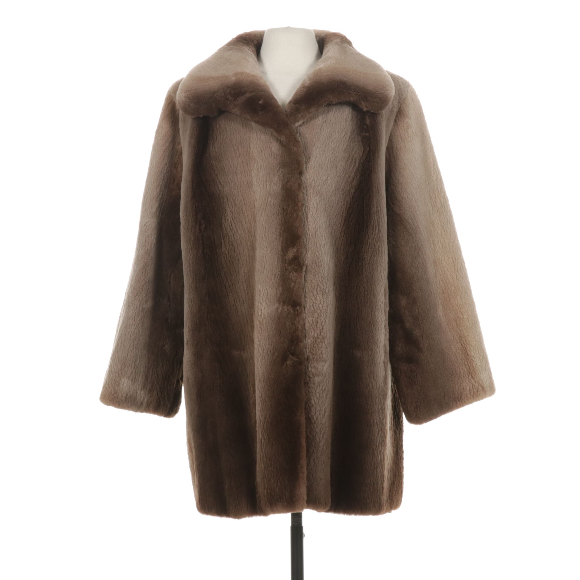 Phantom Sheared Beaver Fur Stroller with Embroidered Lining