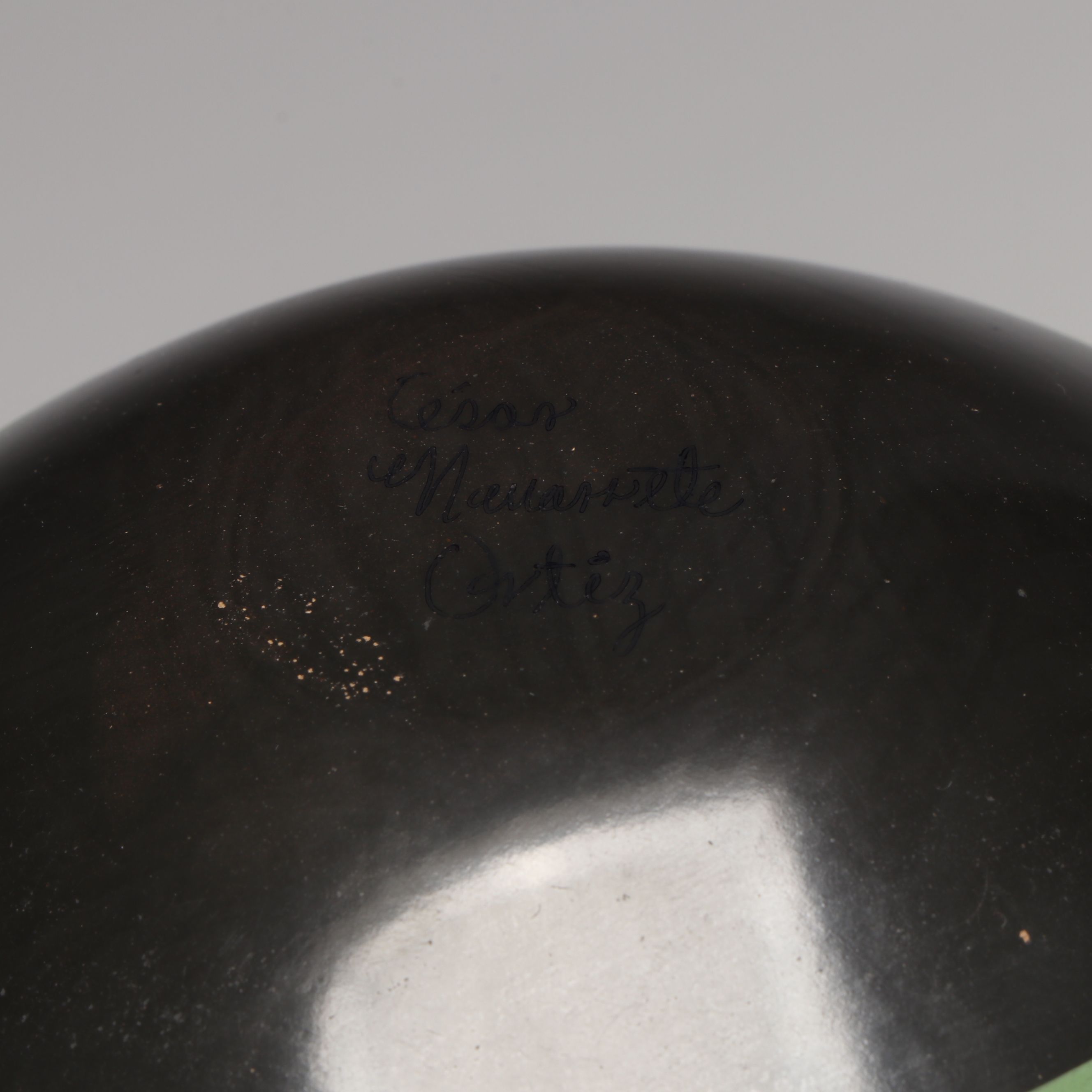 Cesar Navarrete Mata Ortiz Ceramic Vase