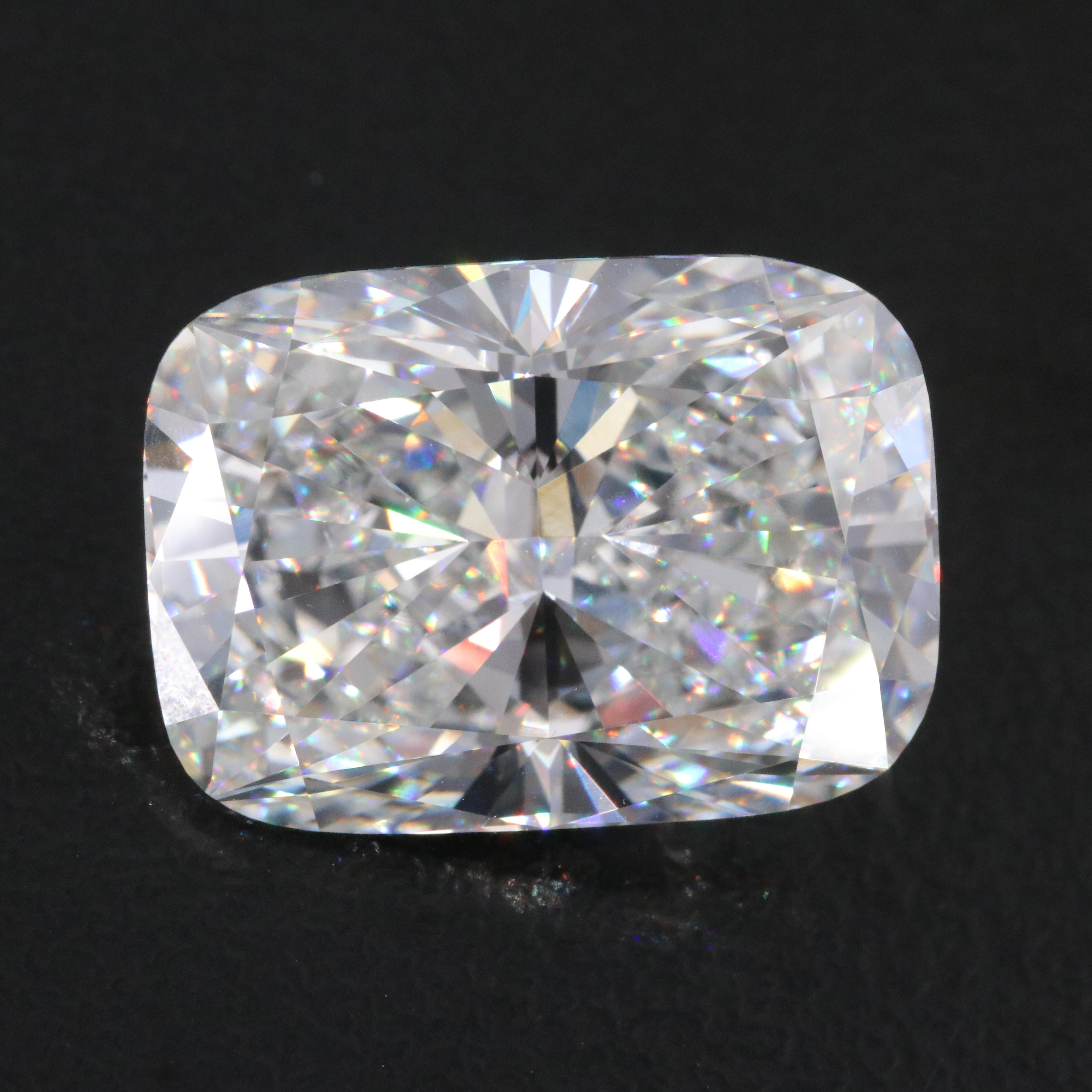 Loose 9.45 CT Lab Grown Diamond with IGI Report