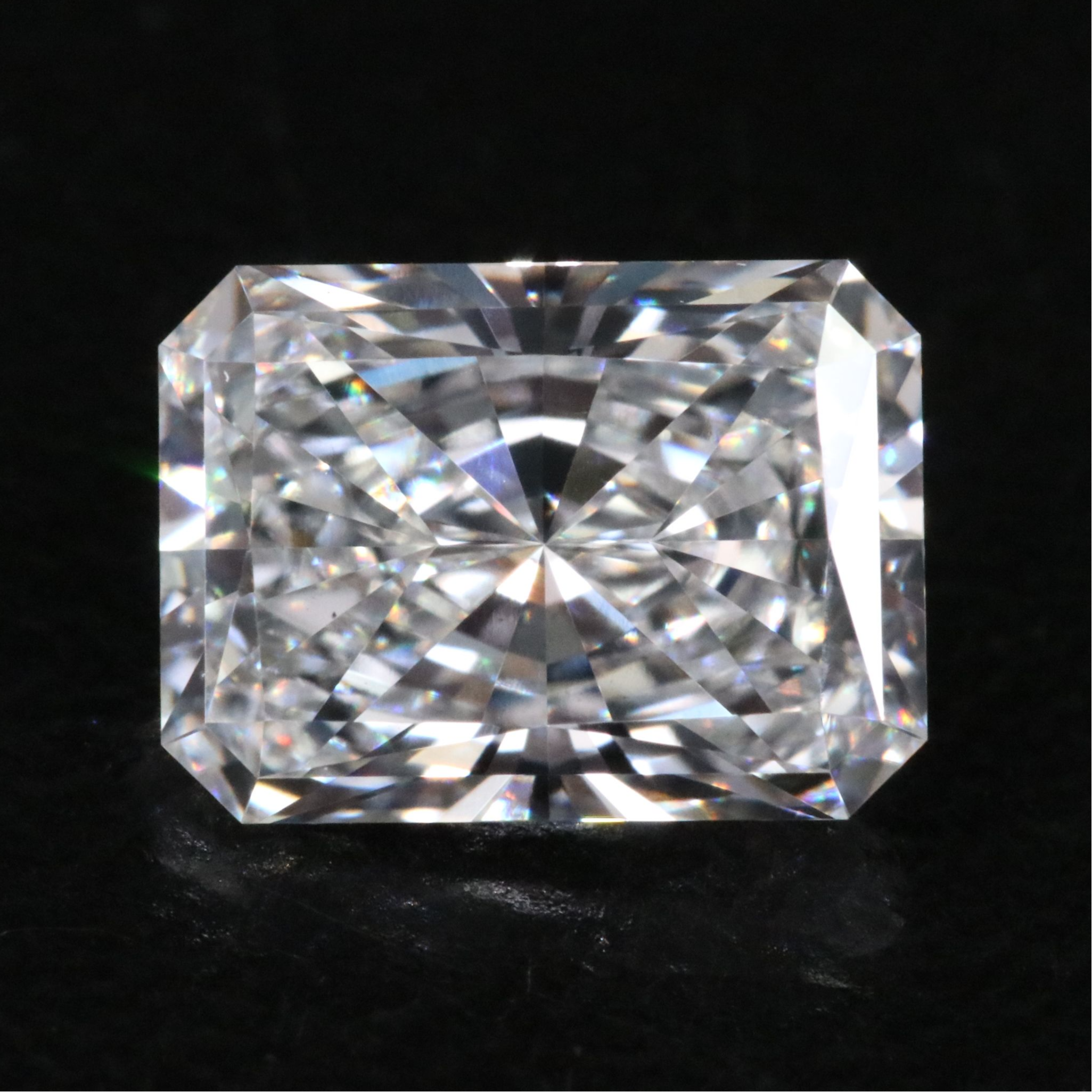 Loose 1.35 CT Lab Grown Diamond with IGI Report