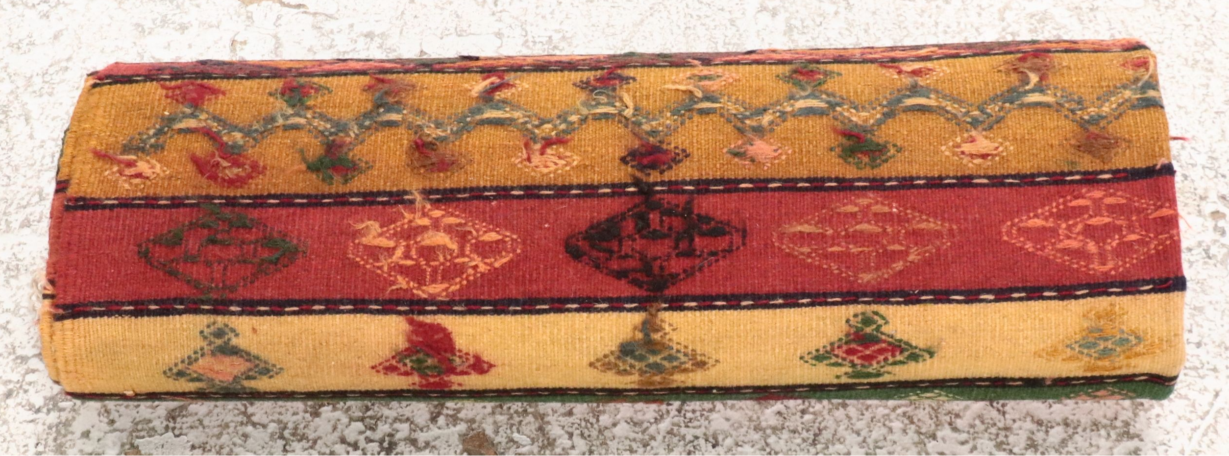 4'10 x 9'10 Handwoven Turkish Mut Cicim Area Rug