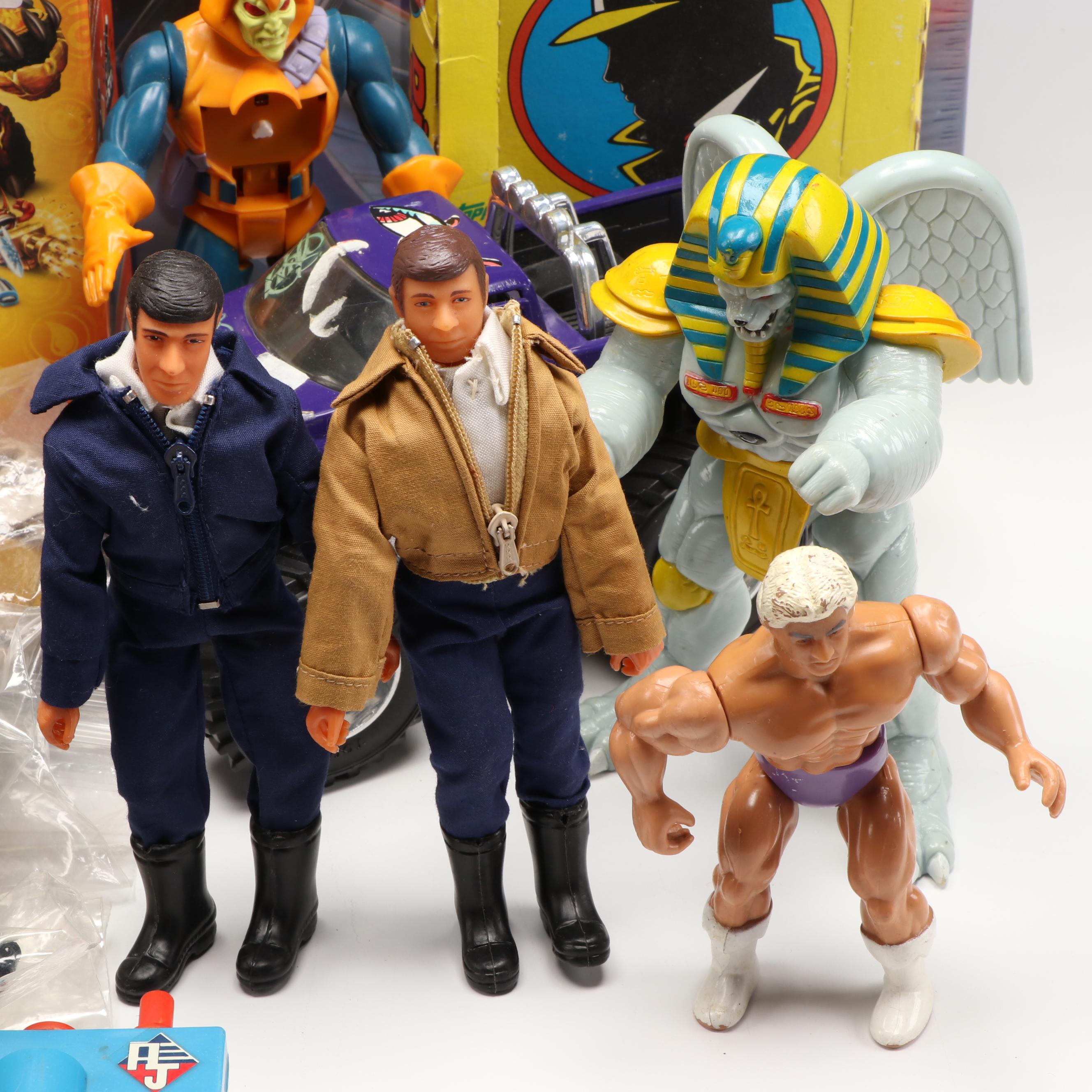 Skylanders Giant's Wii Game Figurines with Action Figures, Board Games and More