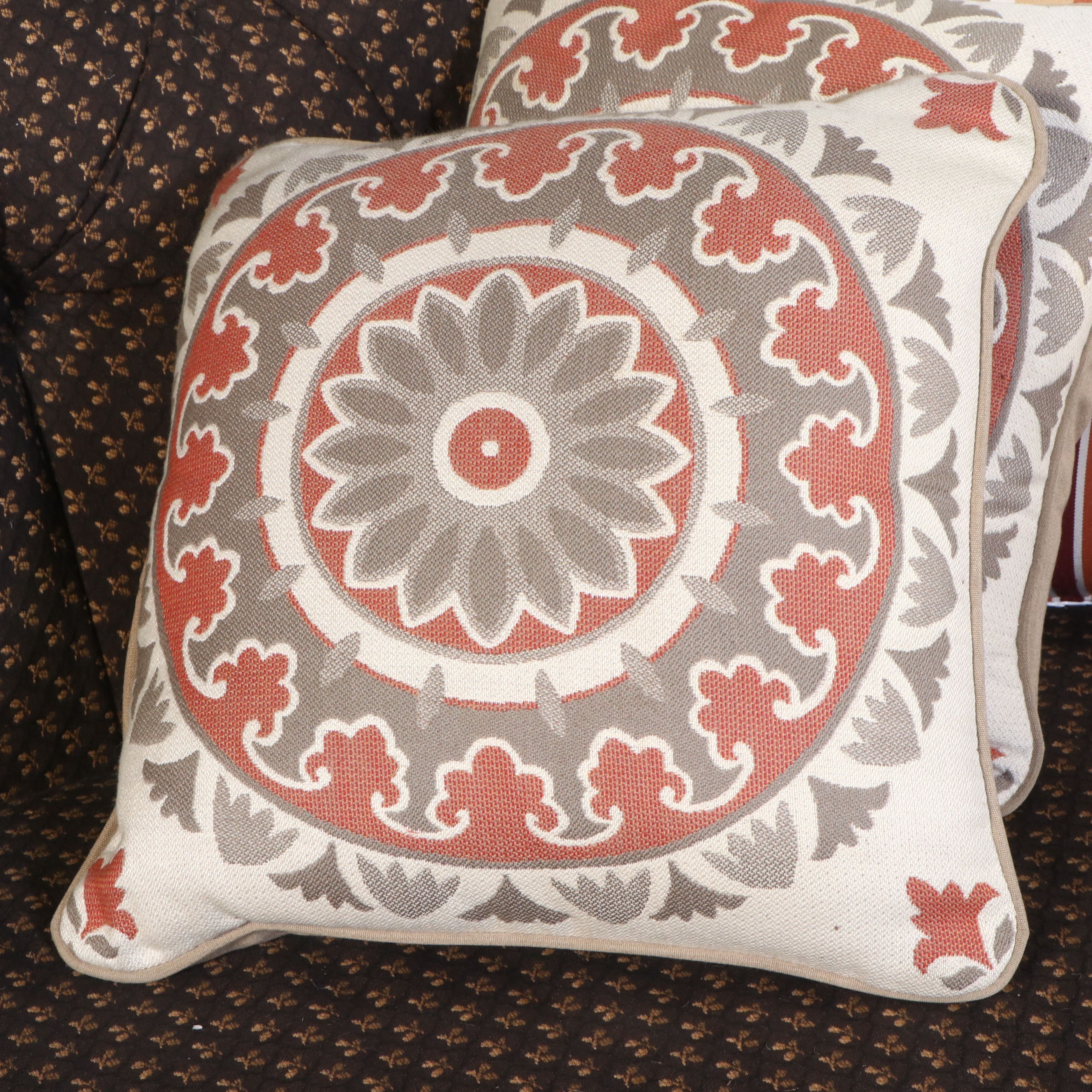 Schnadig French Provincial Style Button-Tufted Fabric Upholstered Loveseat