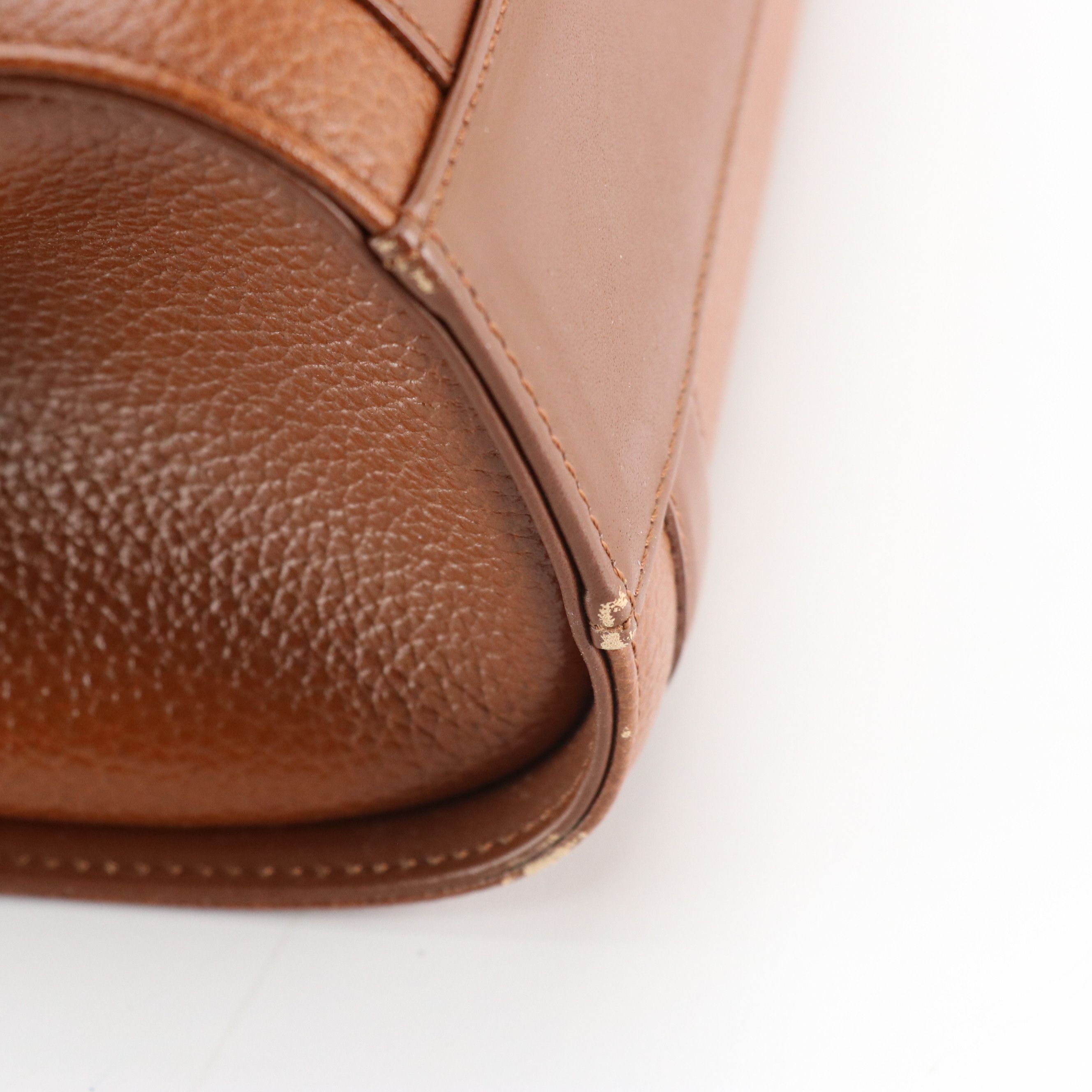 Burberrys Vintage Top Handle Bag in Brown Grained Leather with Smooth Trim