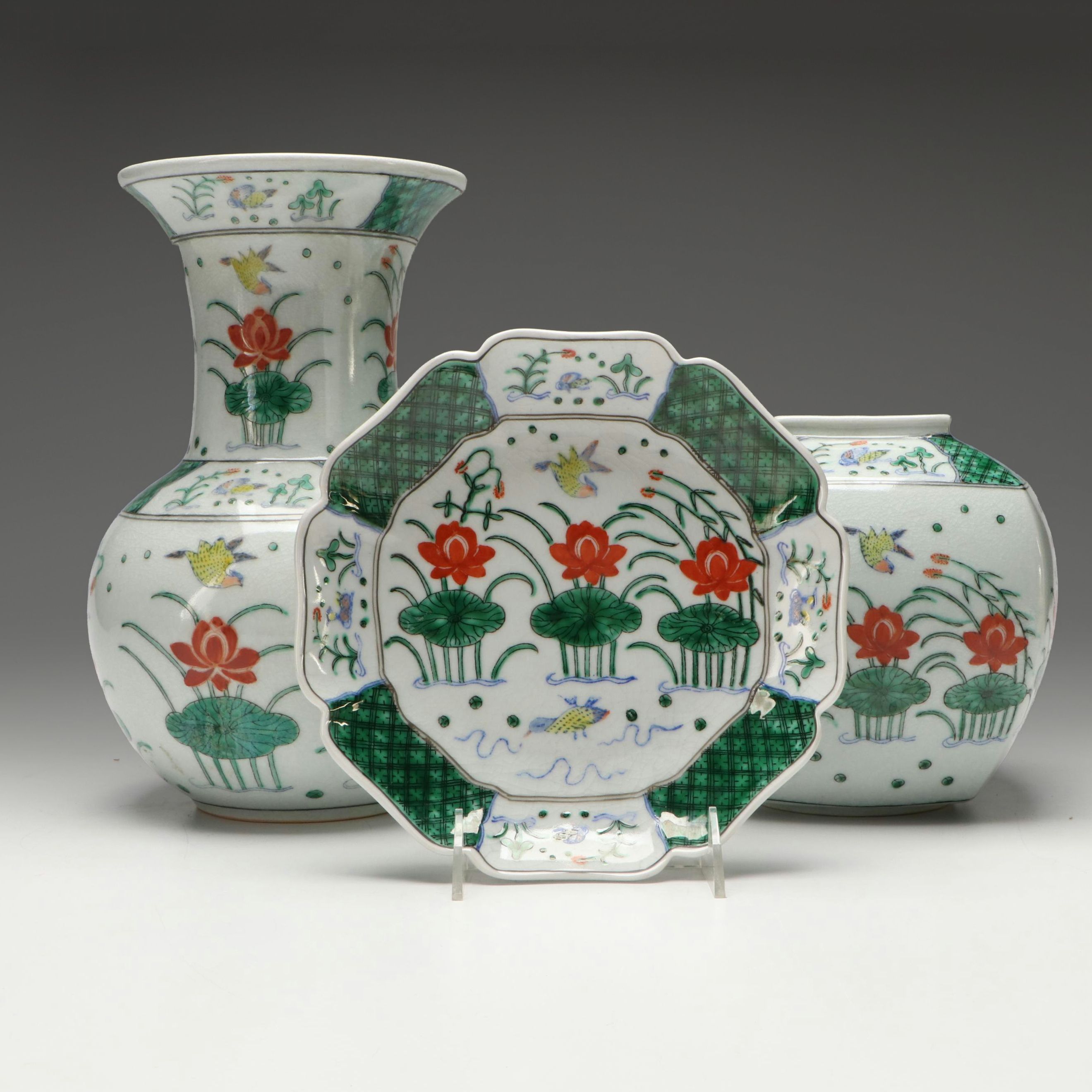 Japanese Earthenware Vases Hand-Painted in Hong Kong