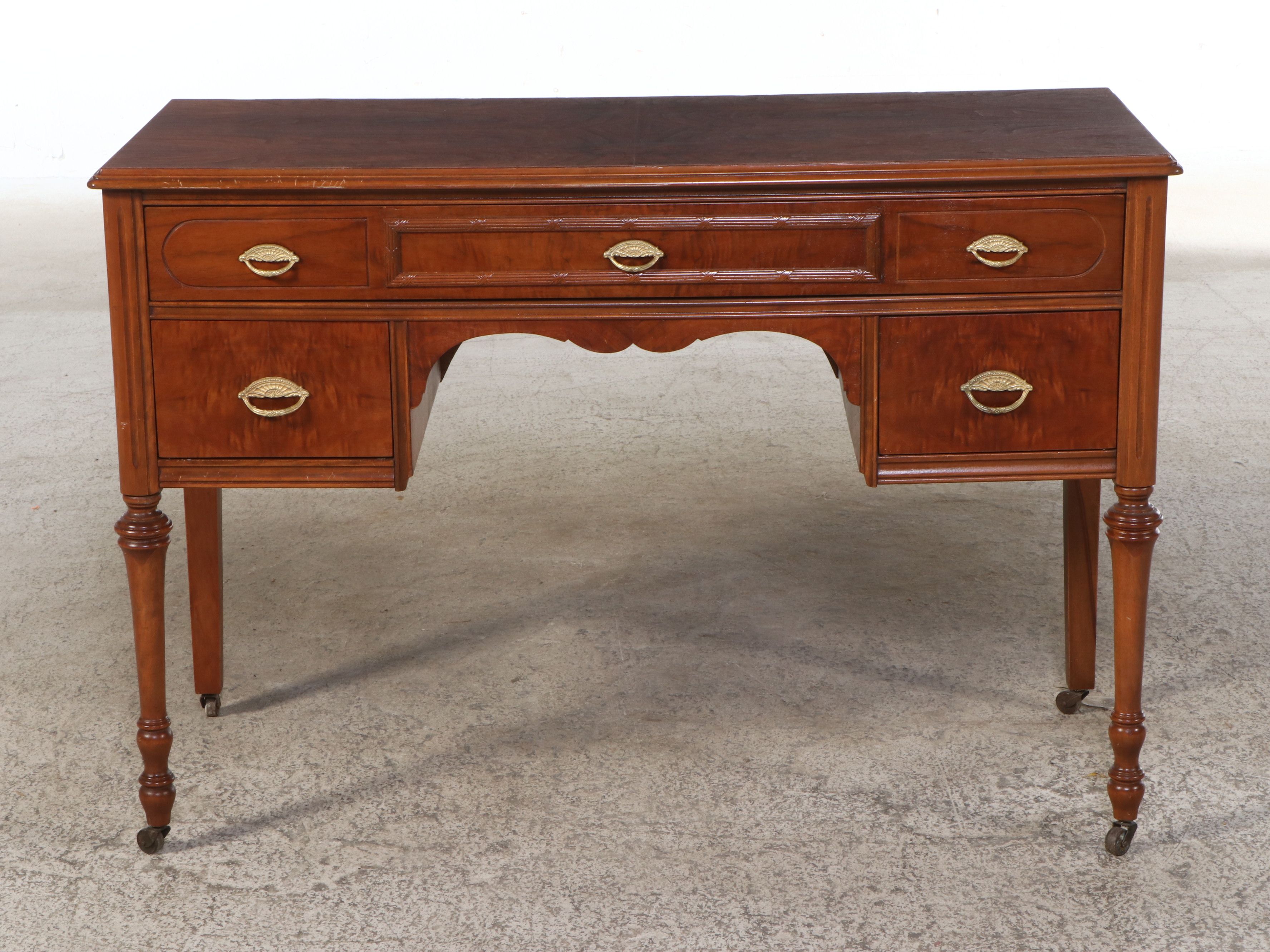 Federal Style Mahogany Finish Dressing Table and Wall Mirror, Mid-20th Century