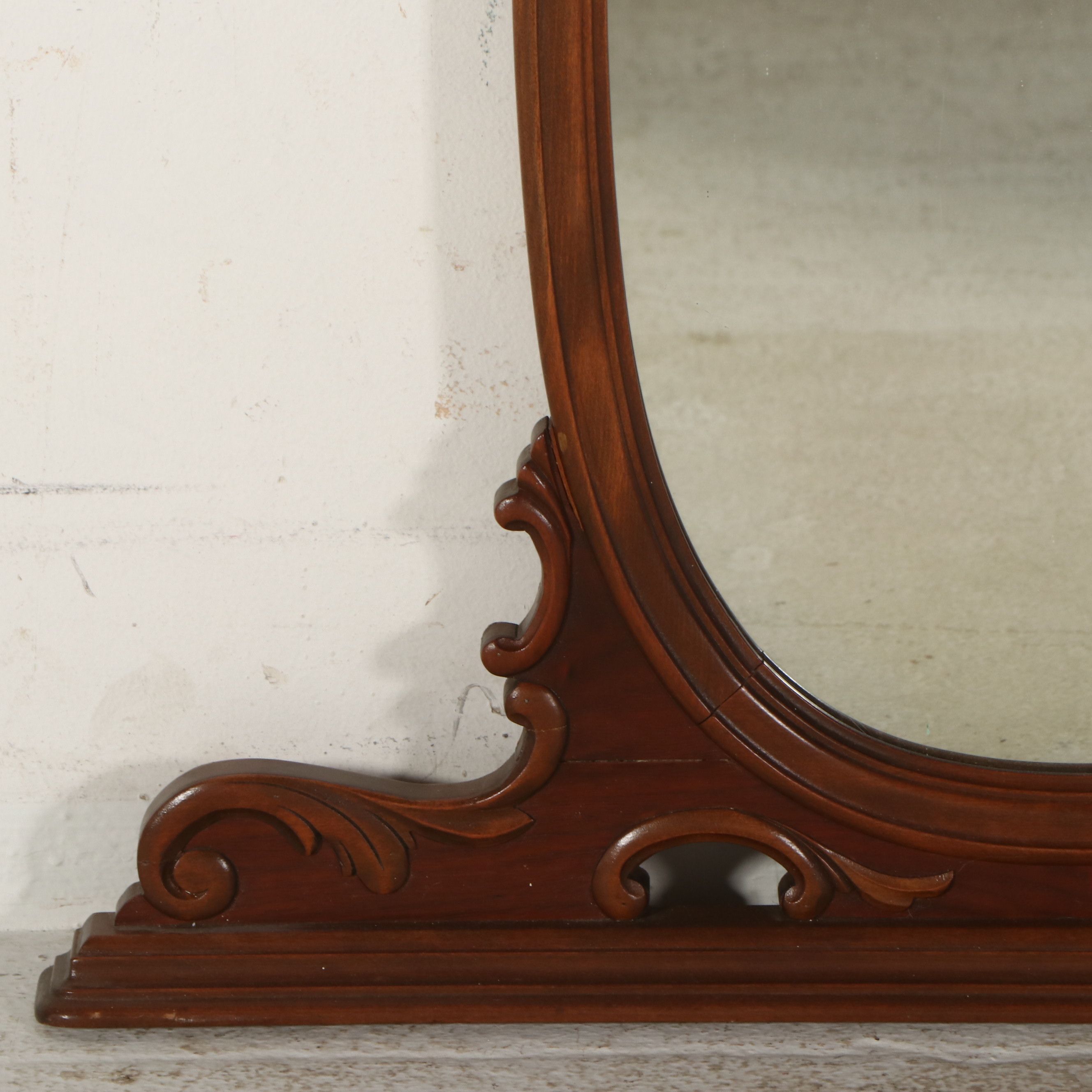 Federal Style Mahogany Finish Dressing Table and Wall Mirror, Mid-20th Century