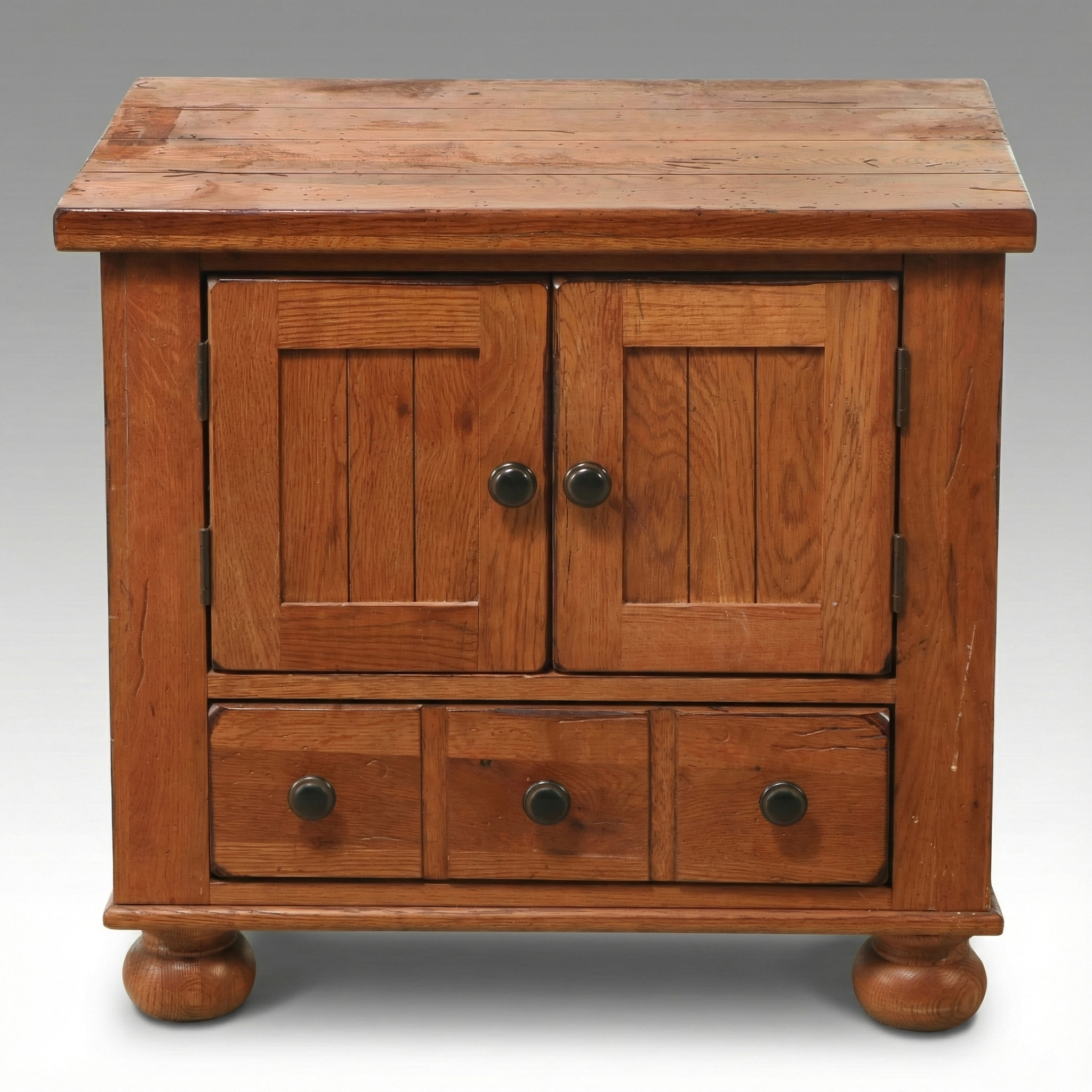 Broyhill Attic Heirlooms Wooden Side Cabinet