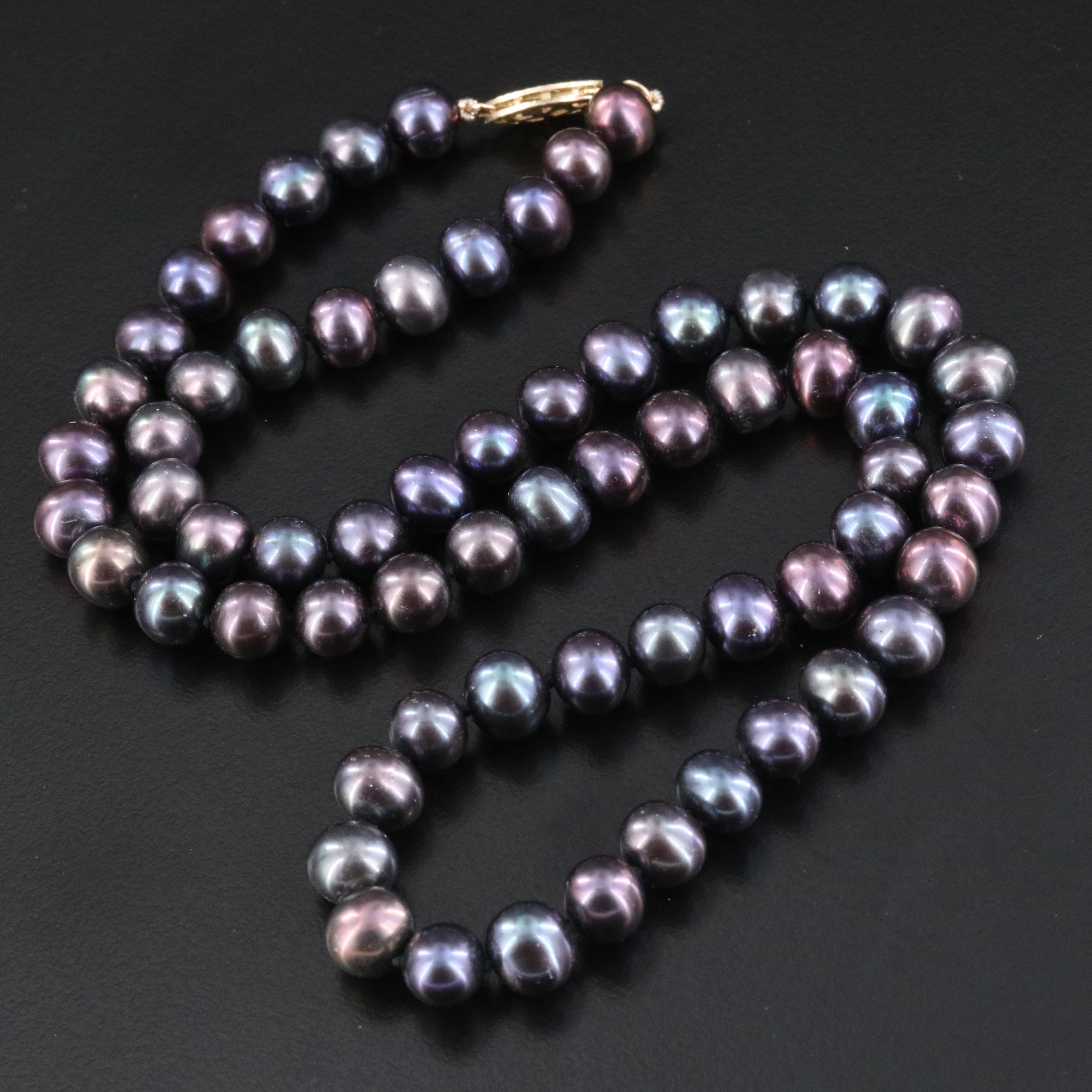 Pearl Necklace with 14K Clasp