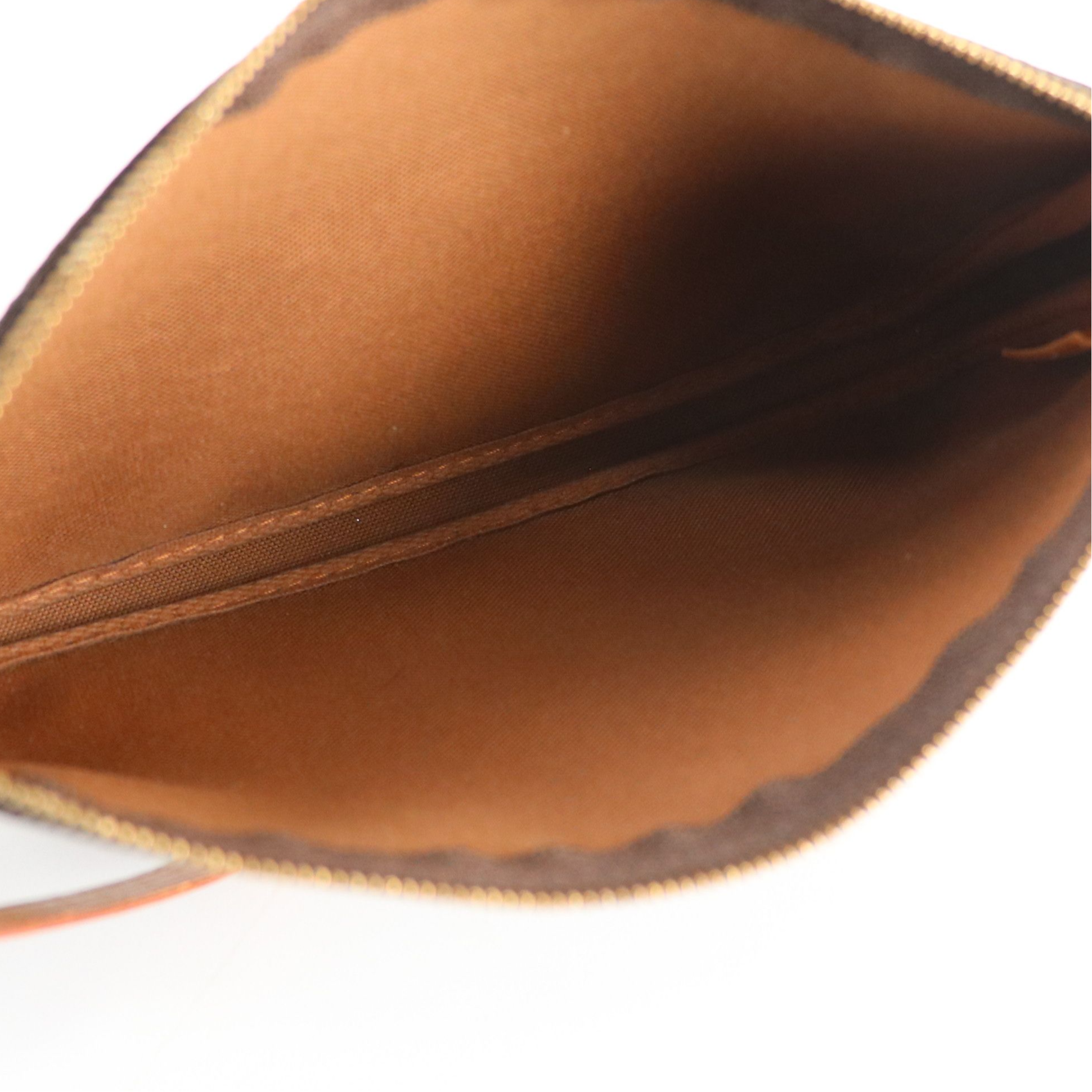 Louis Vuitton Zip Pochette in Monogram Canvas and Vachetta Leather Trim