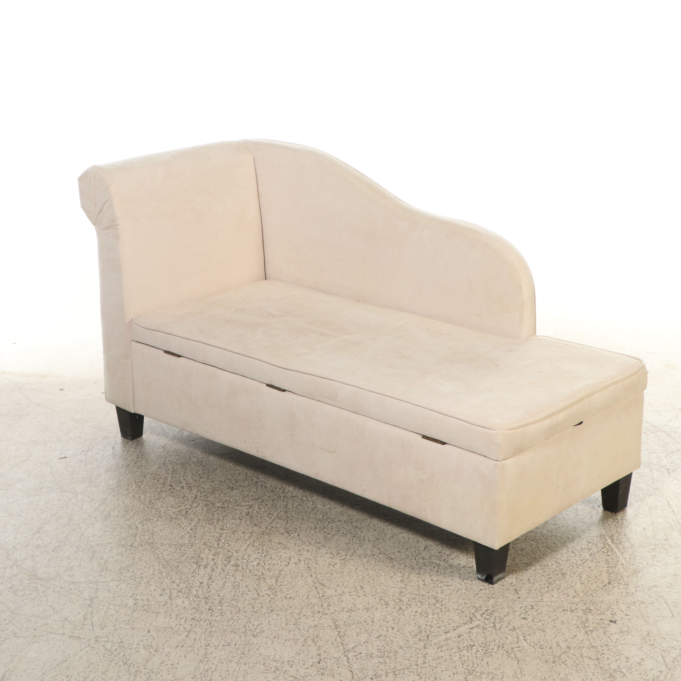 Cream Fabric Upholstered Chaise Lounge with Storage