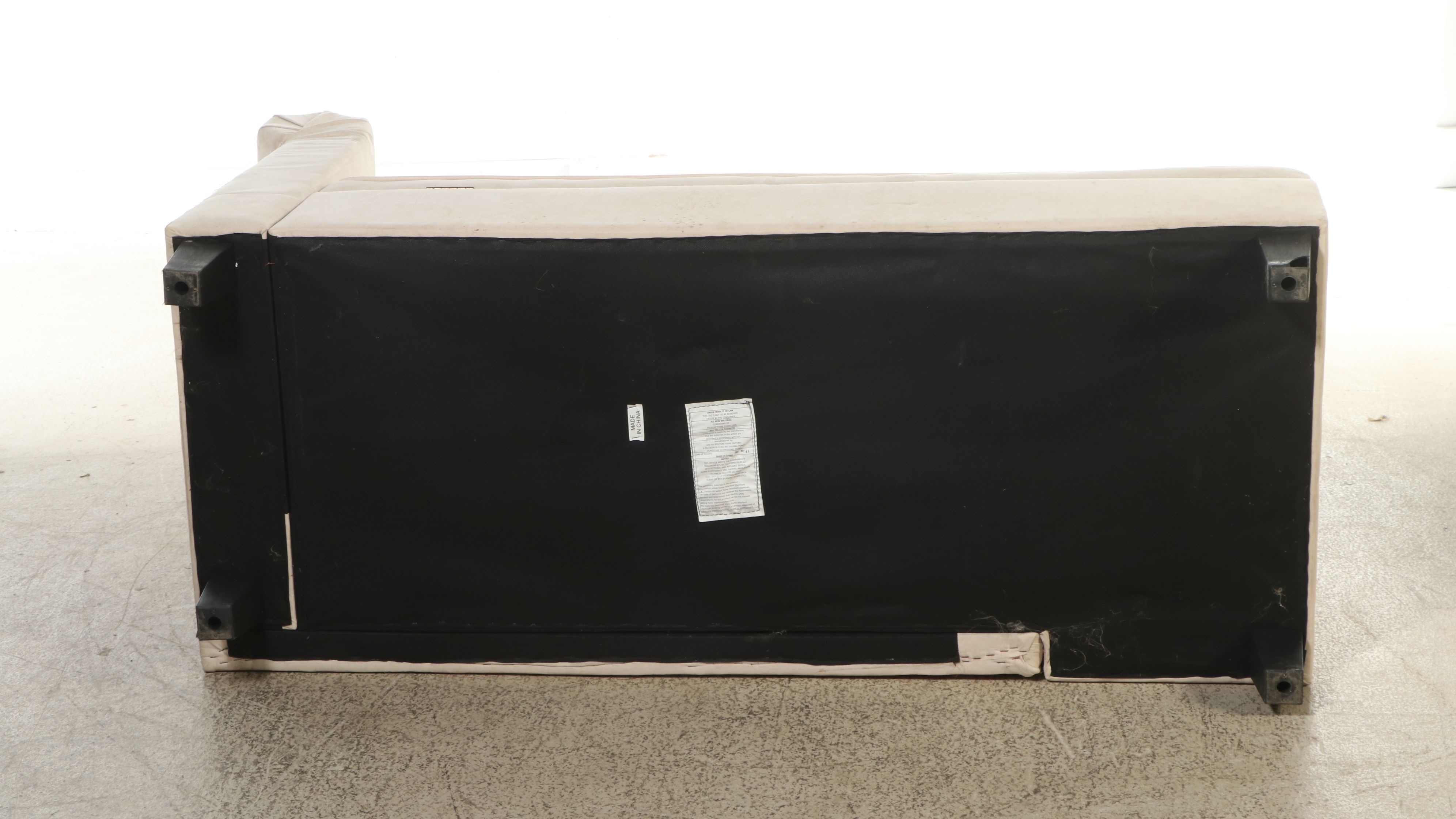 Cream Fabric Upholstered Chaise Lounge with Storage