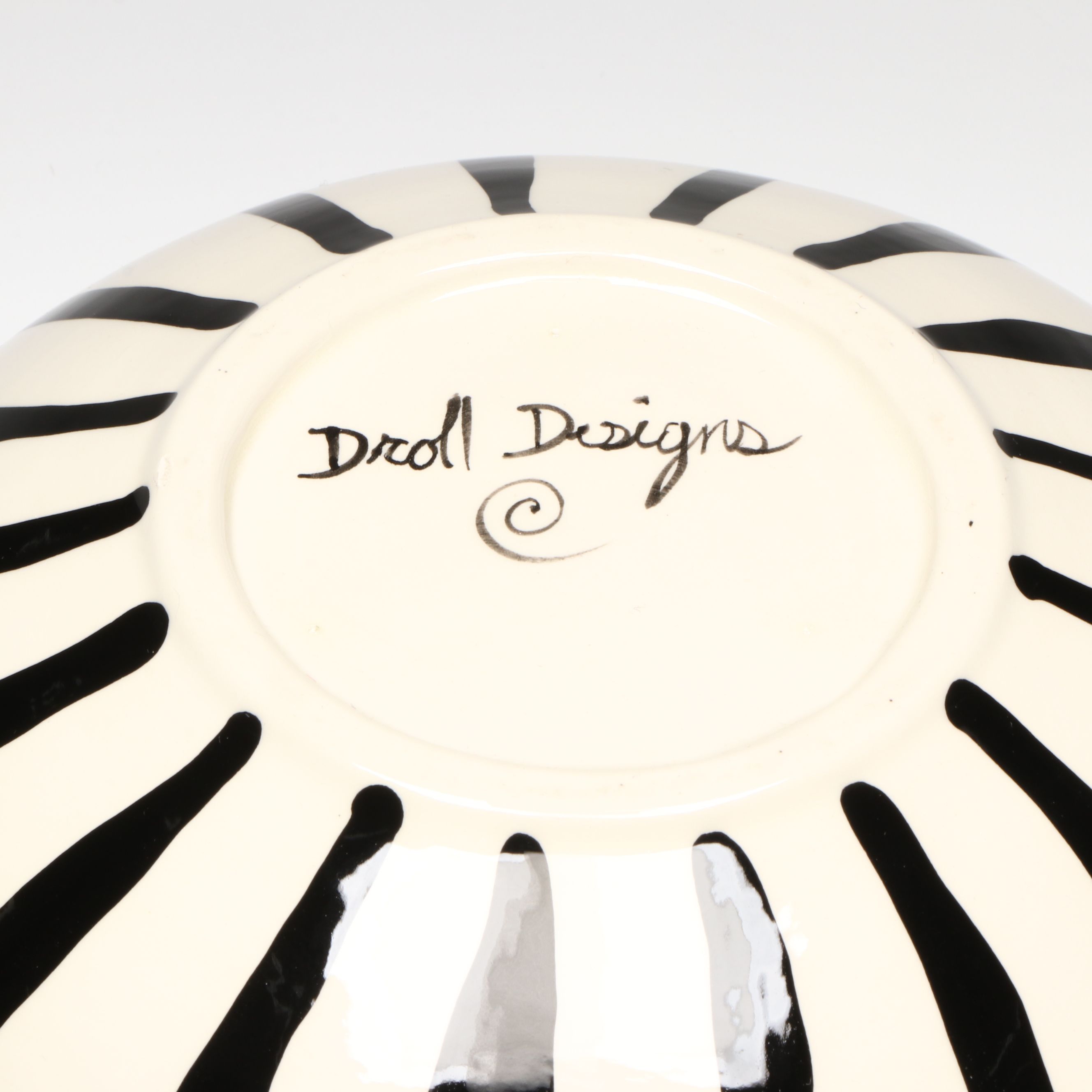 Droll Designs Hand-Painted Fruit Motif Serving Bowls