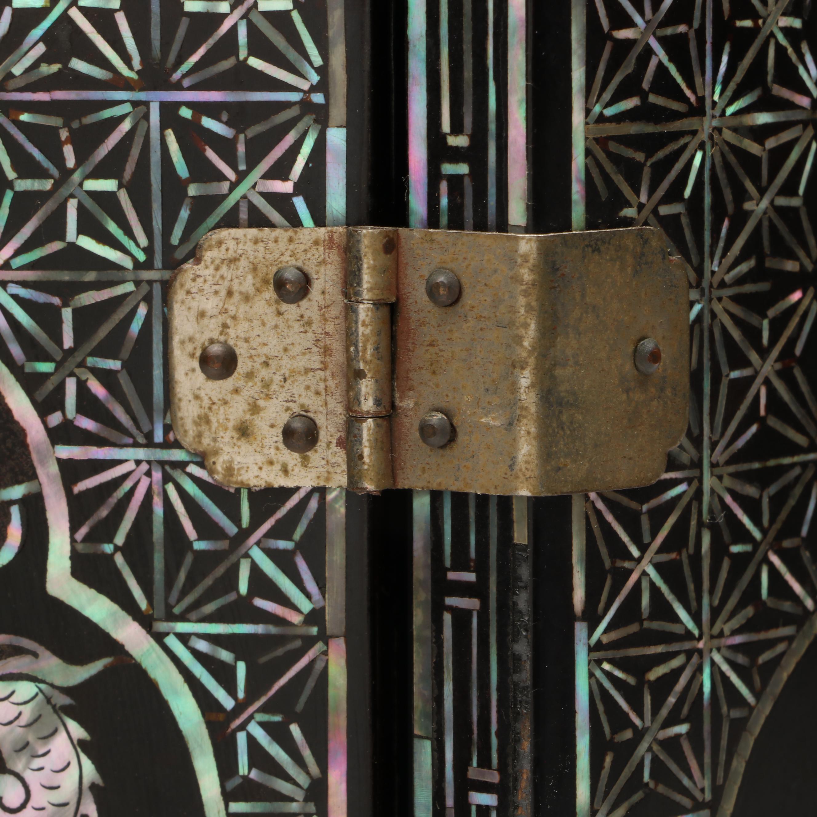 Chinese Abalone Inlaid Black Lacquer Jewelry Box