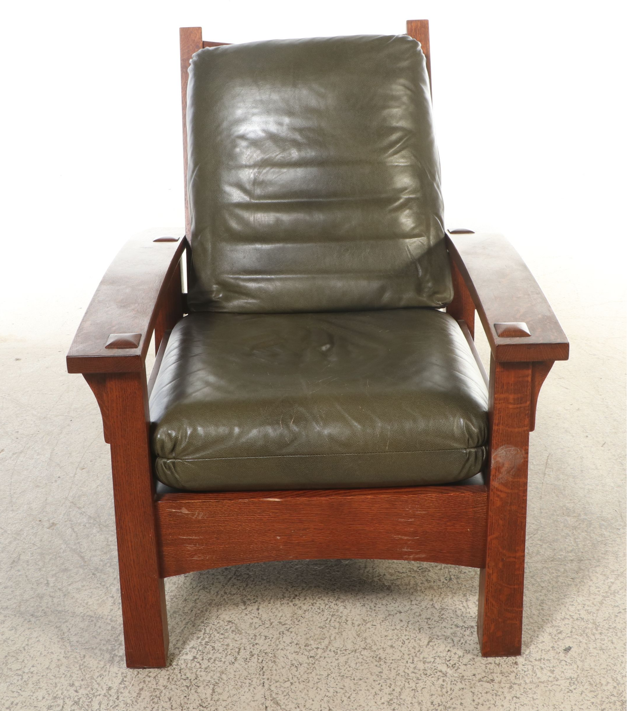 Stickley Craftsman Style Oak Armchair and Ottoman, 2005