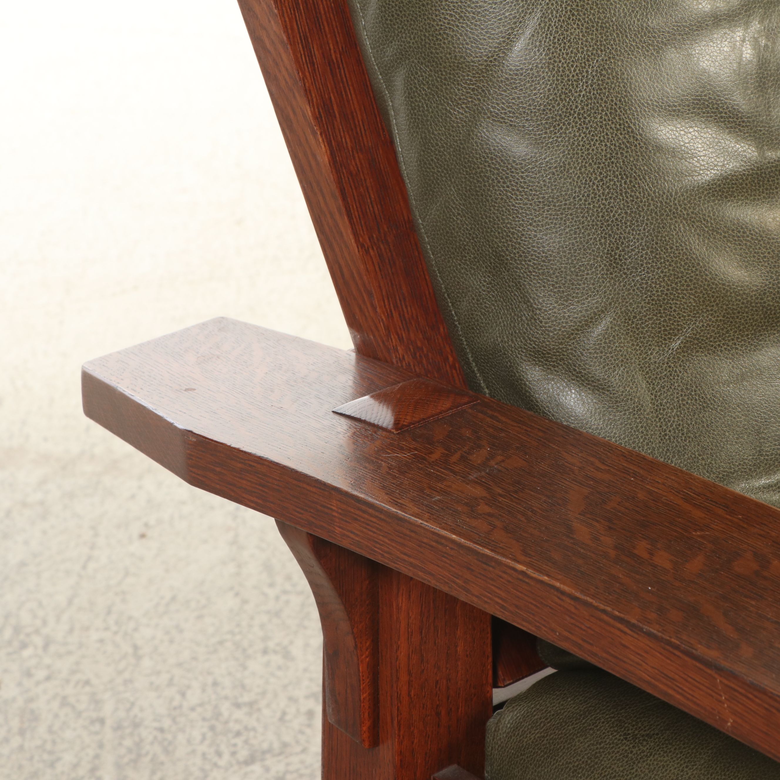 Stickley Craftsman Style Oak Armchair and Ottoman, 2005