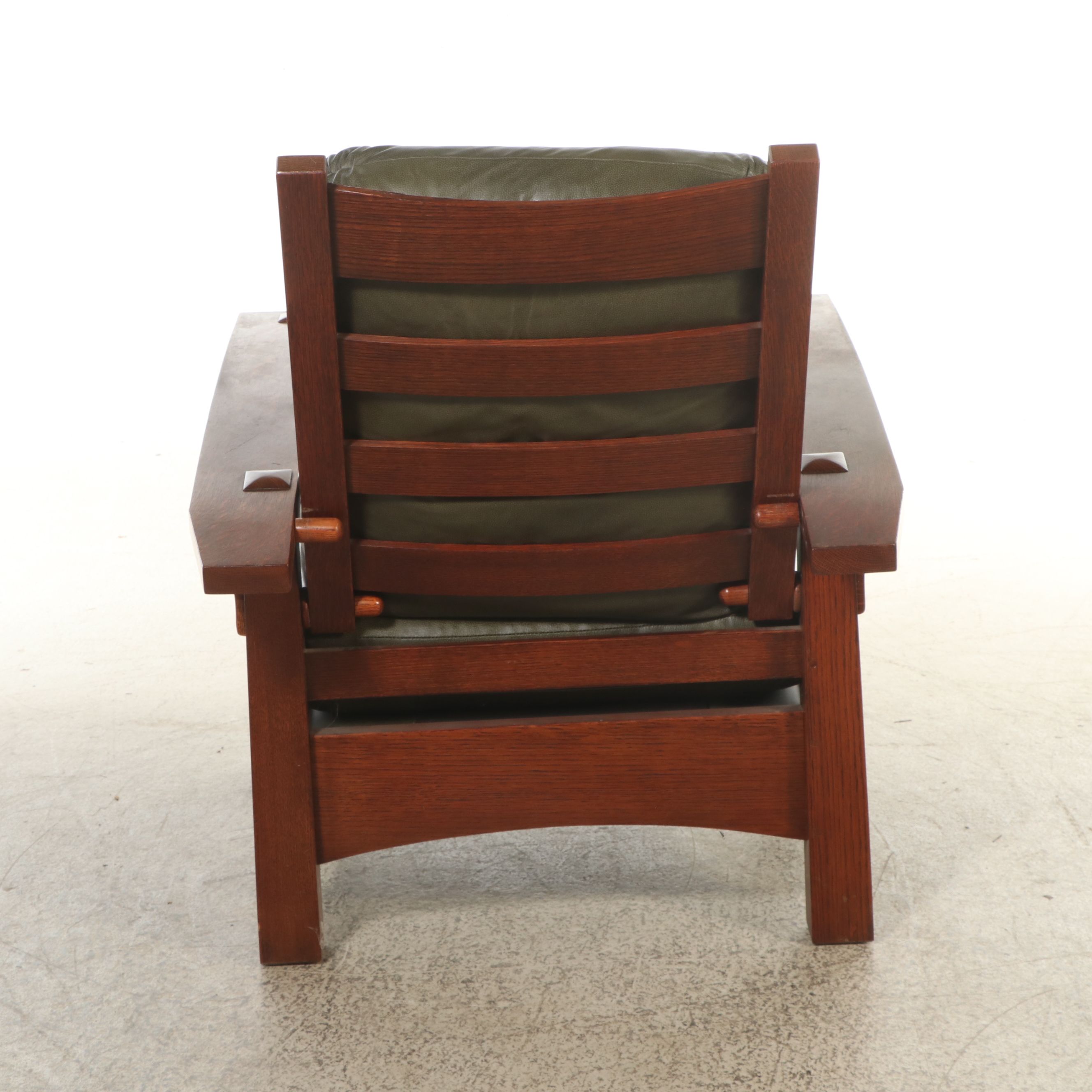 Stickley Craftsman Style Oak Armchair and Ottoman, 2005